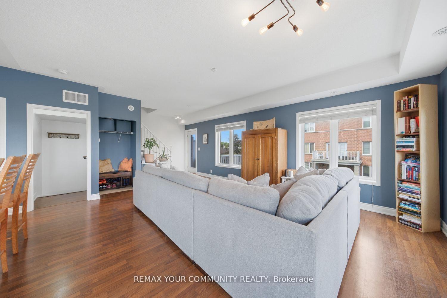 Photo 11 of Unit #204, 35 Richgrove Drive, Etobicoke, Willowridge-Martingrove-Richview — HOMEH