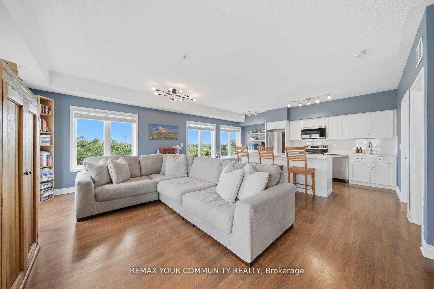 Photo 15 of Unit #204, 35 Richgrove Drive, Etobicoke, Willowridge-Martingrove-Richview — HOMEH