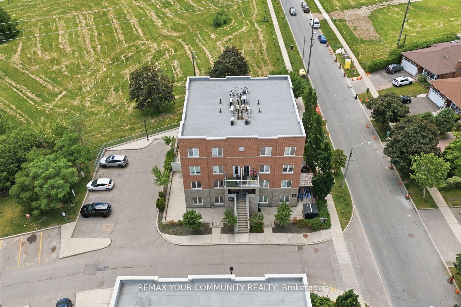 Photo 46 of Unit #204, 35 Richgrove Drive, Etobicoke, Willowridge-Martingrove-Richview — HOMEH