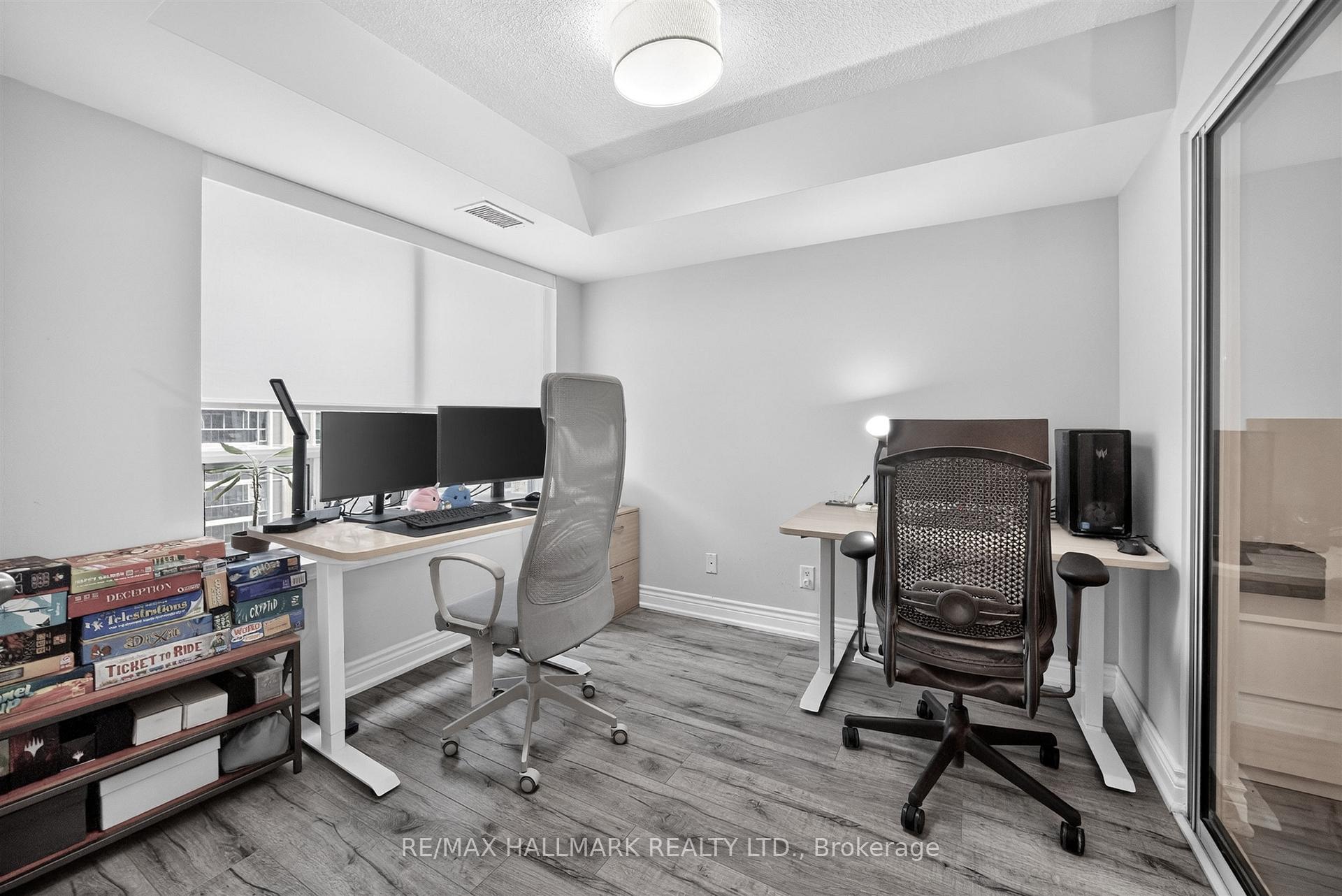 Photo 17 of Unit 812, 155 Beecroft Road, North York, Lansing-Westgate — HOMEH