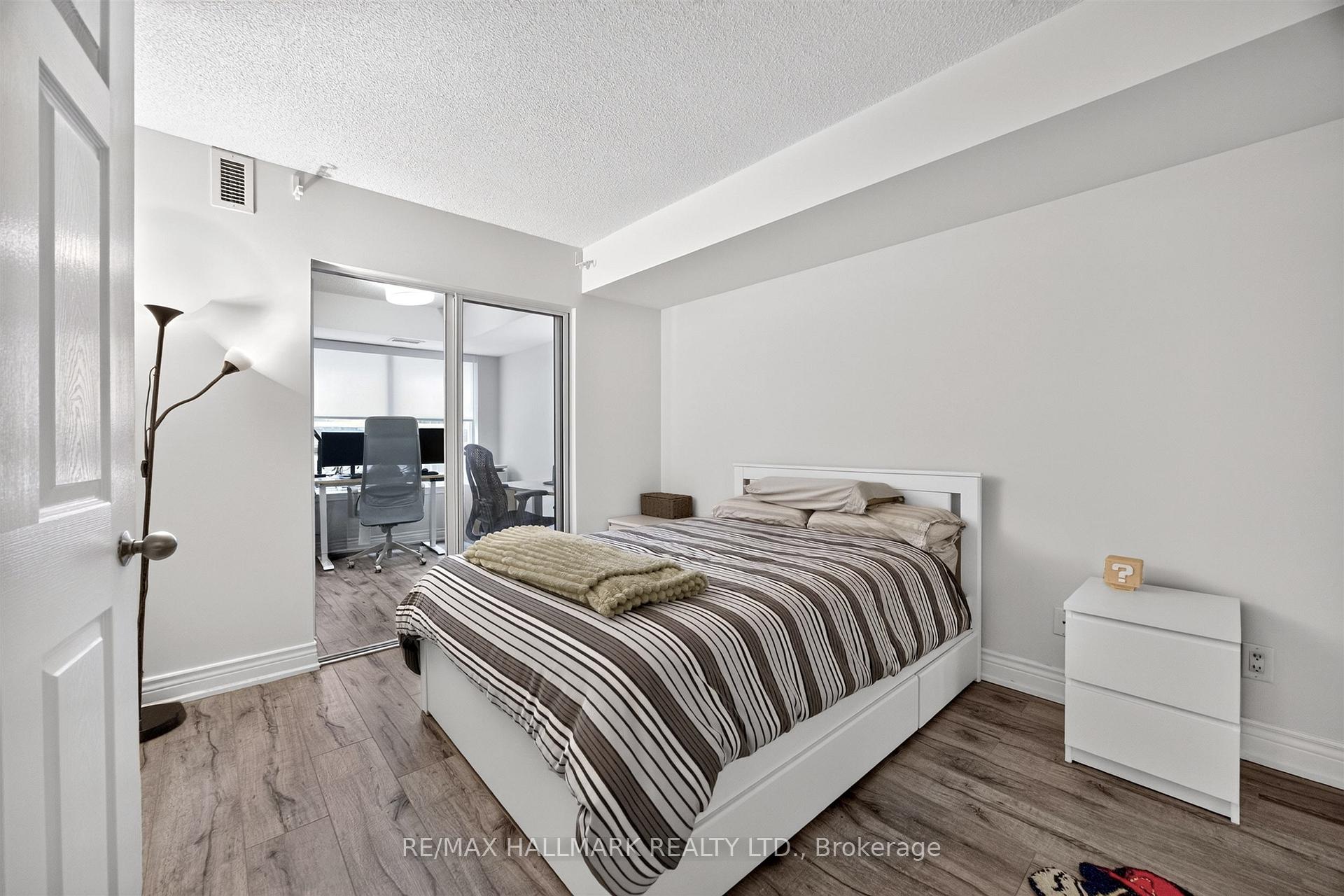 Photo 19 of Unit 812, 155 Beecroft Road, North York, Lansing-Westgate — HOMEH