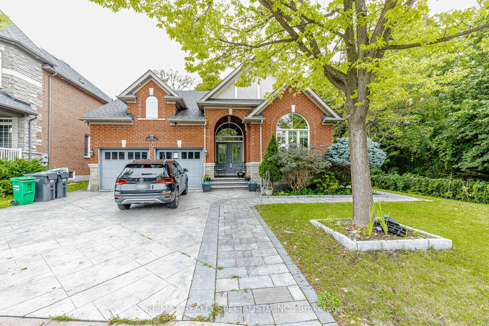 Photo 1 of Unit Basement, 46 Upperlinks Drive, Brampton, Bram East — HOMEH