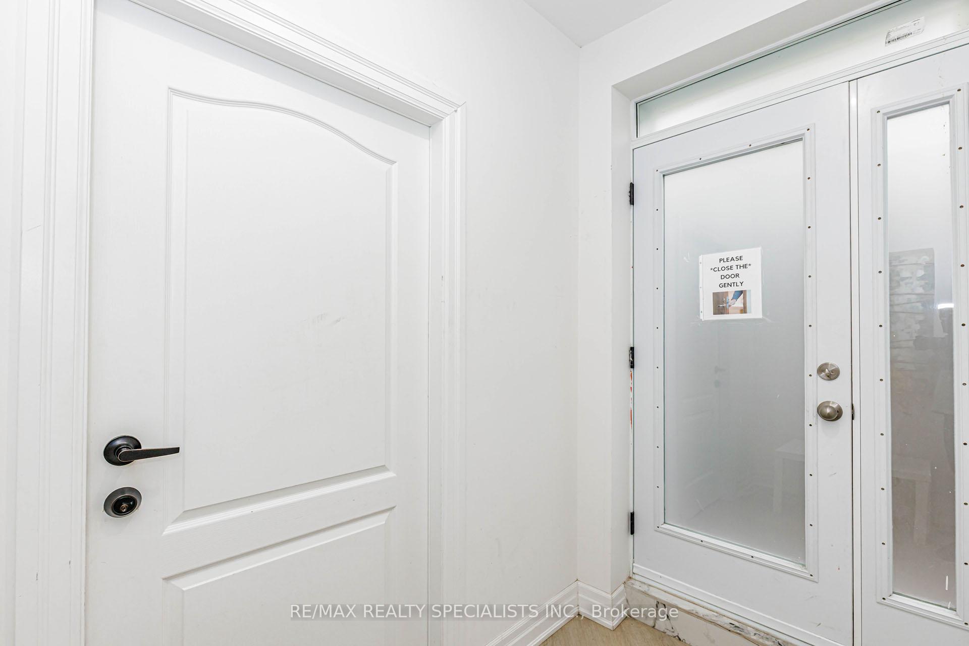 Photo 10 of Unit Basement, 46 Upperlinks Drive, Brampton, Bram East — HOMEH