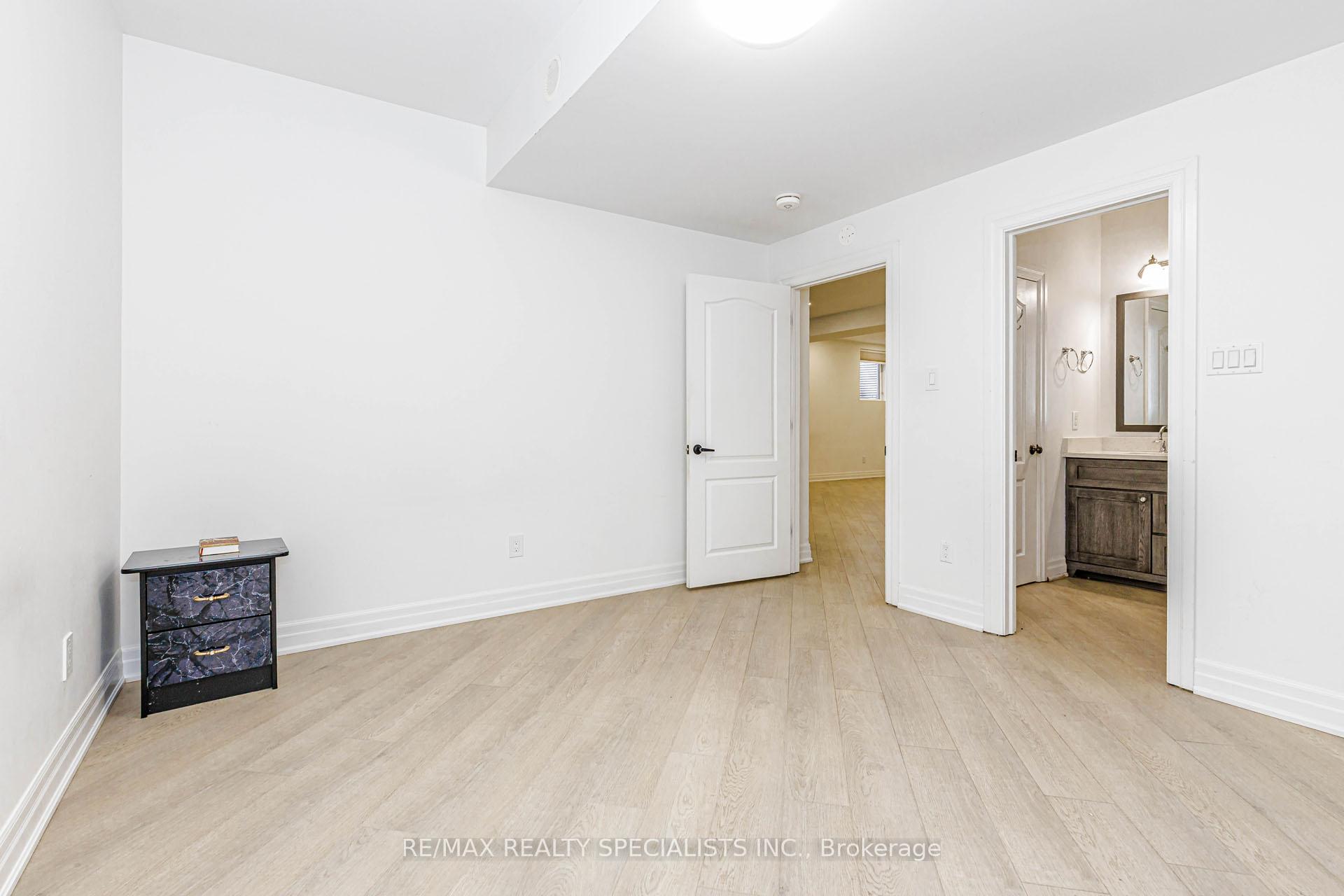 Photo 32 of Unit Basement, 46 Upperlinks Drive, Brampton, Bram East — HOMEH