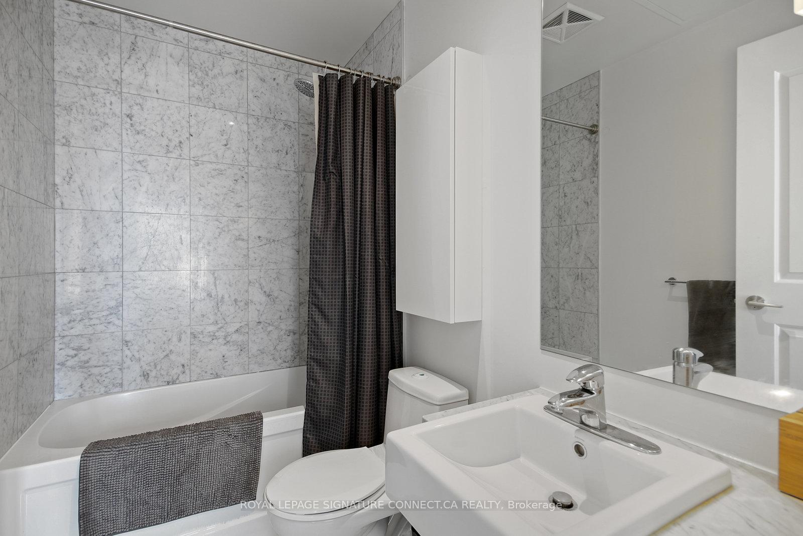 Photo 21 of Unit 808, 8 The Esplanade, Toronto, Waterfront Communities — HOMEH