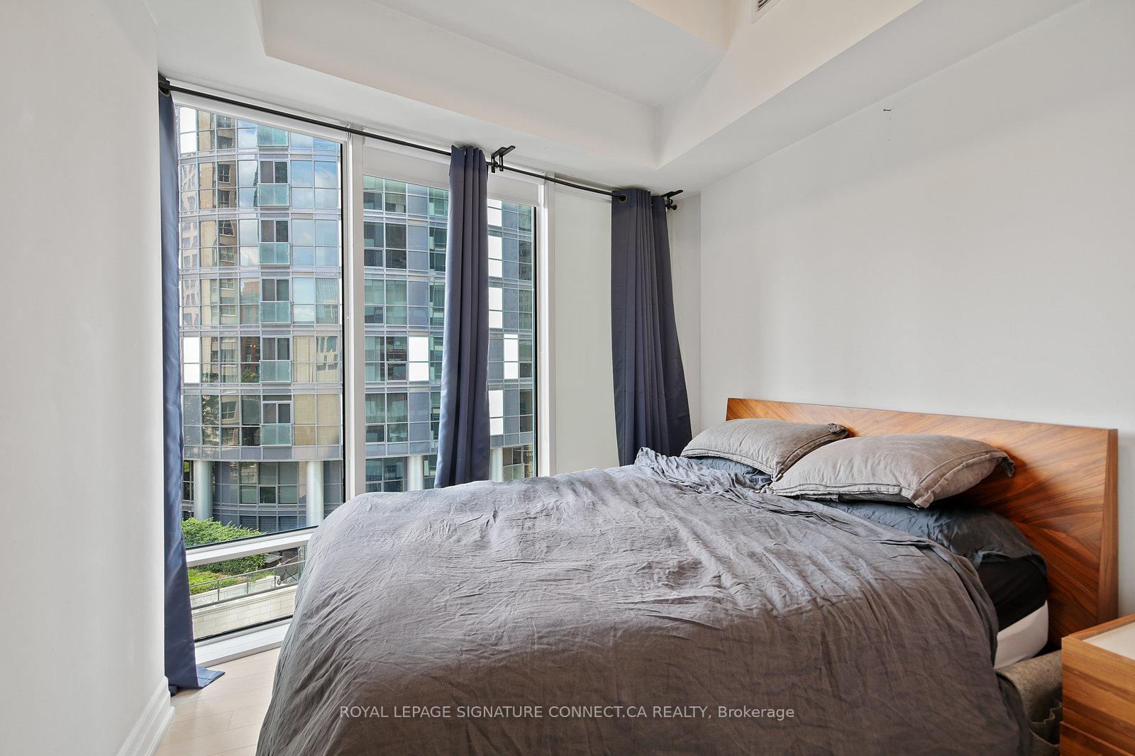 Photo 22 of Unit 808, 8 The Esplanade, Toronto, Waterfront Communities — HOMEH