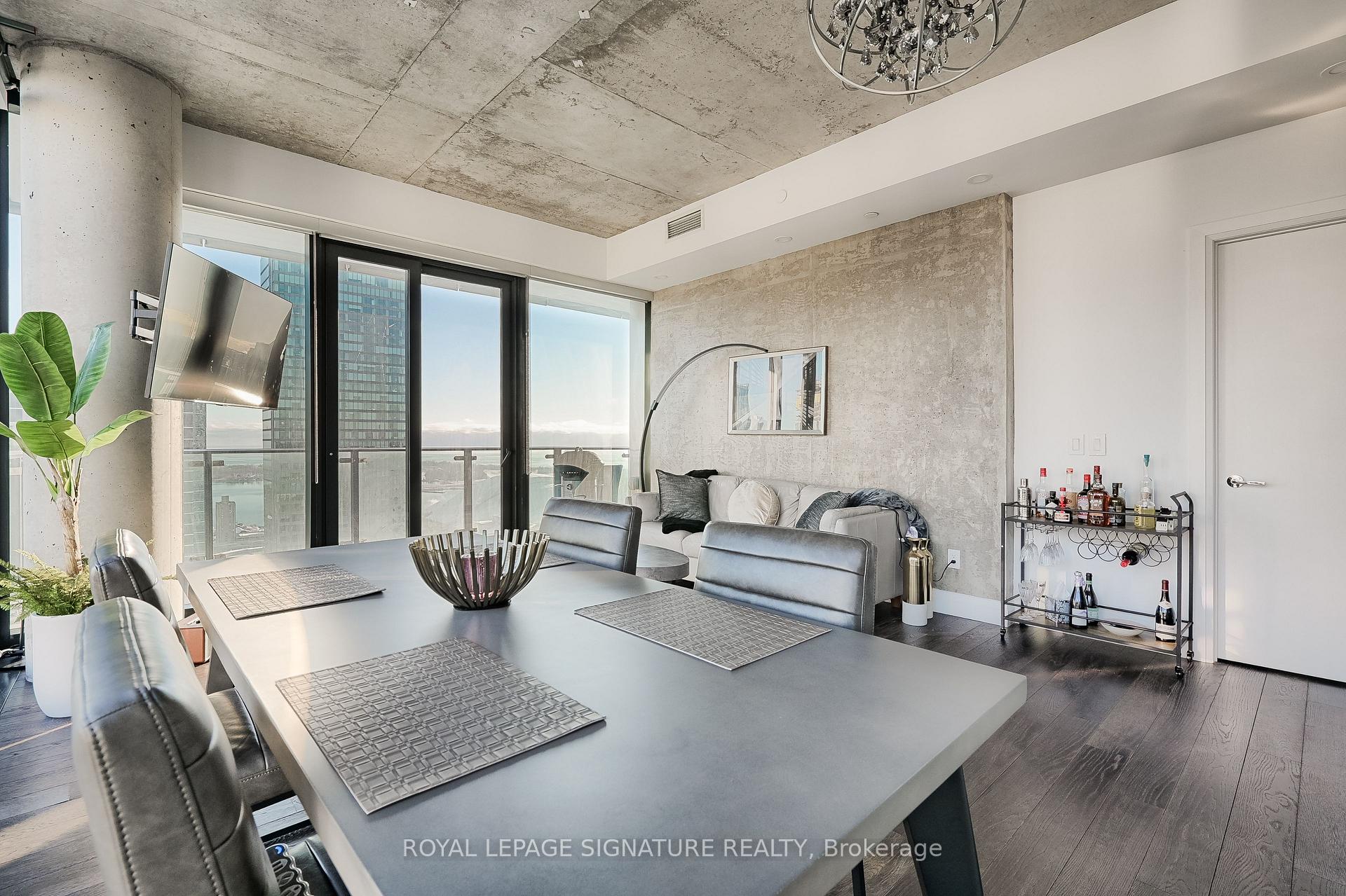 Photo 6 of Unit 3803, 224 King Street W, Toronto, Waterfront Communities — HOMEH