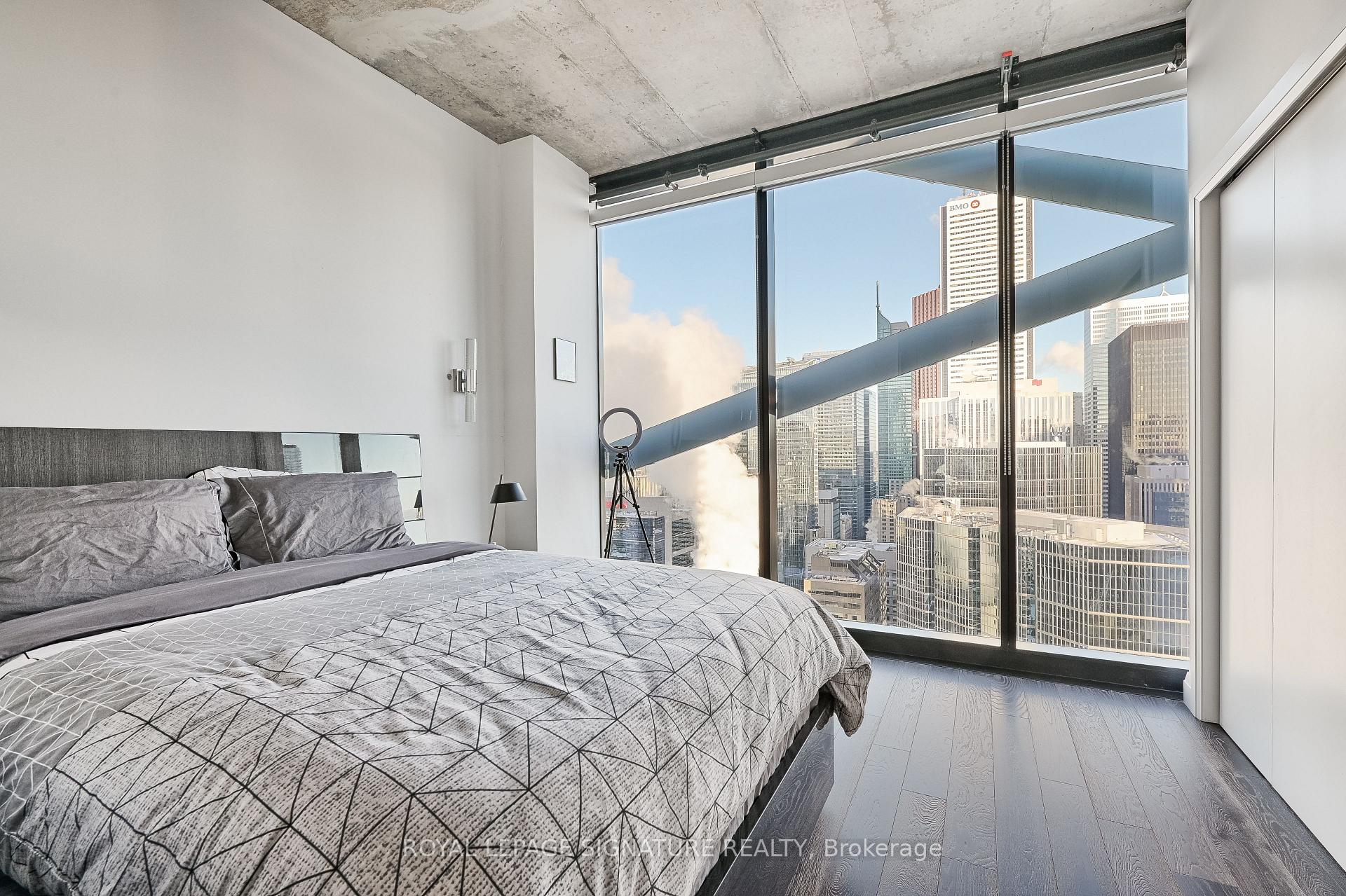 Photo 14 of Unit 3803, 224 King Street W, Toronto, Waterfront Communities — HOMEH