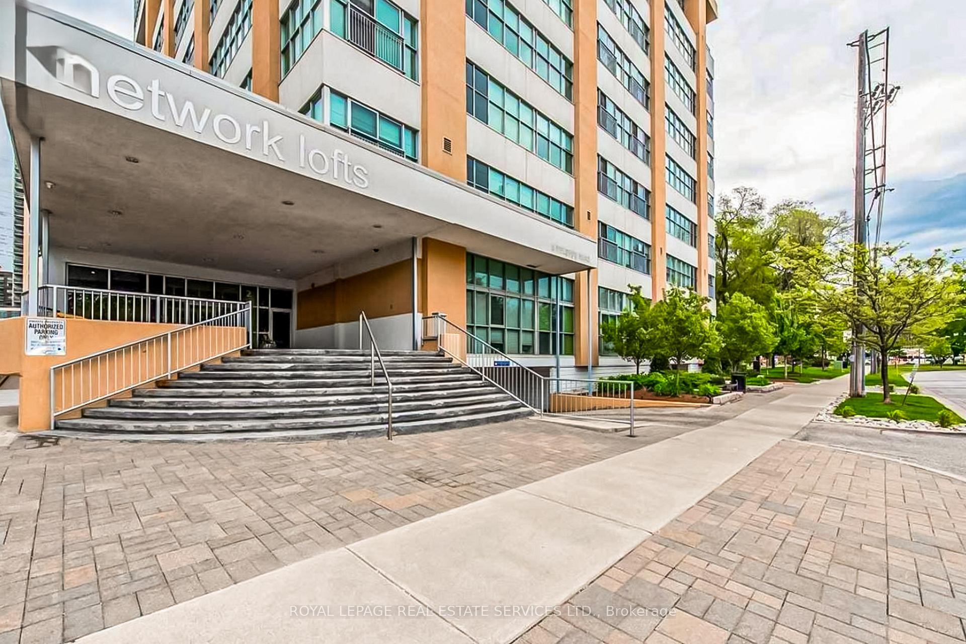 Photo 3 of Unit 206, 2 Fieldway, Etobicoke, Islington-City Centre West — HOMEH