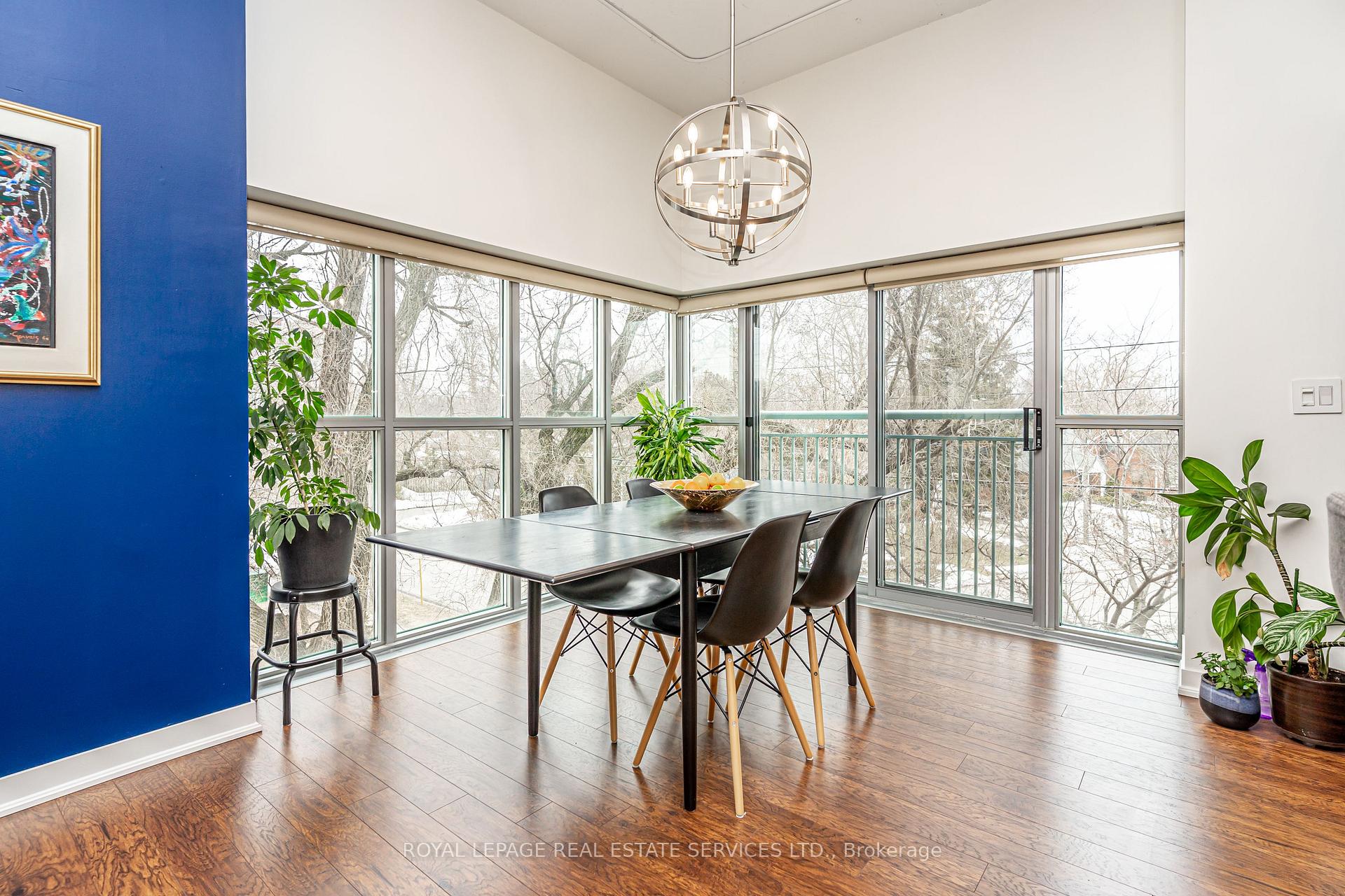 Photo 10 of Unit 206, 2 Fieldway, Etobicoke, Islington-City Centre West — HOMEH