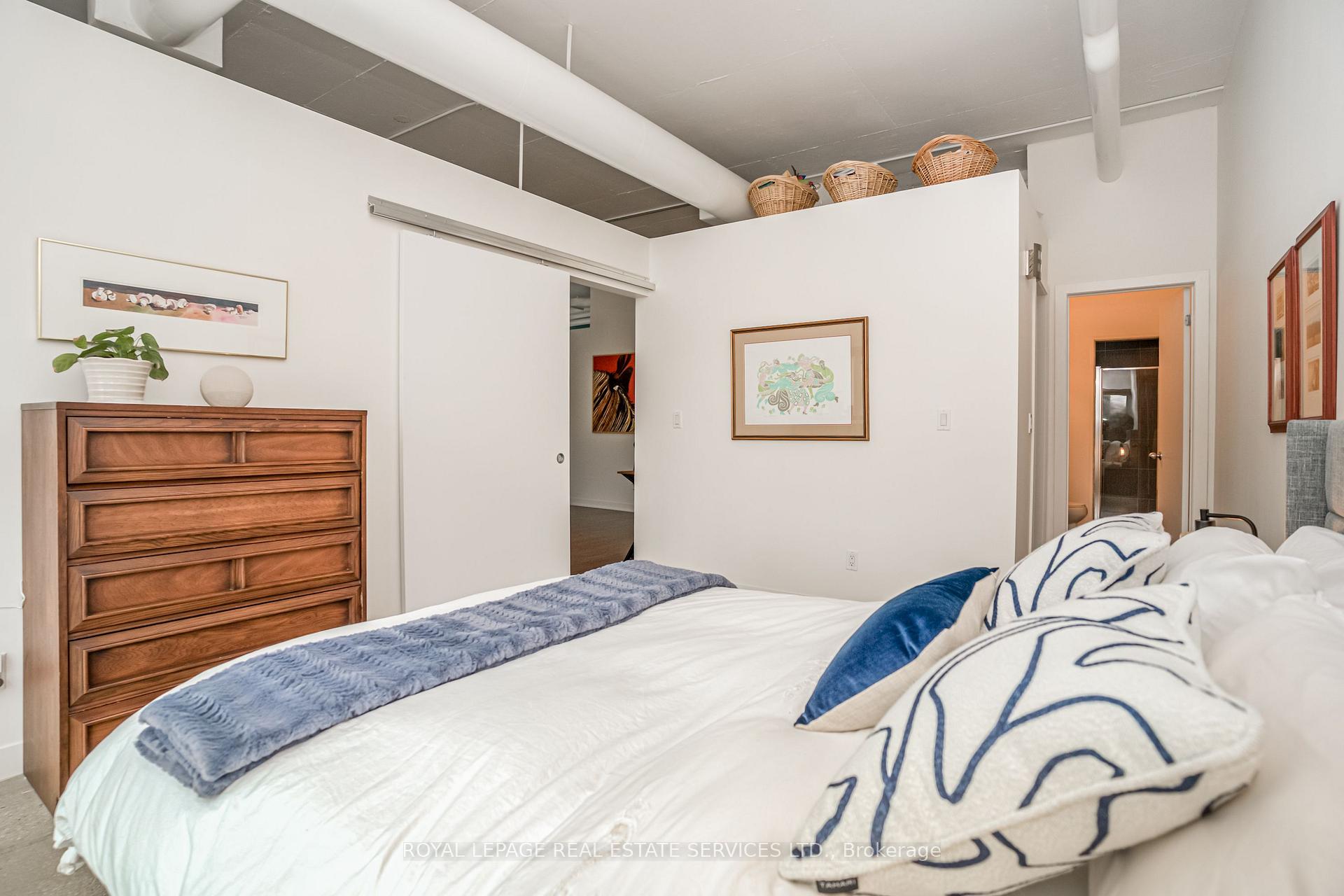 Photo 18 of Unit 206, 2 Fieldway, Etobicoke, Islington-City Centre West — HOMEH