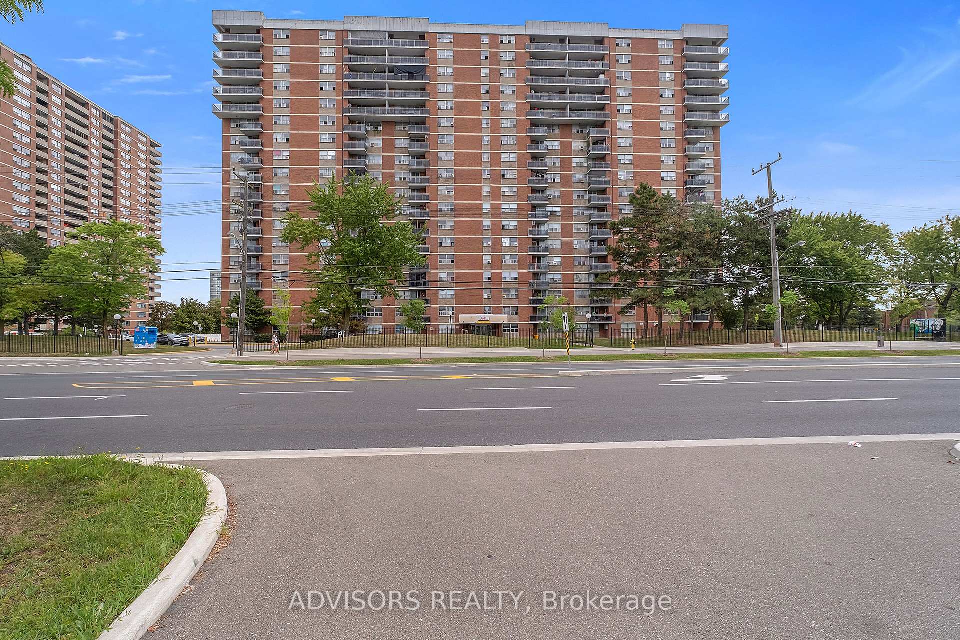 Photo 2 of Unit #1208, 2645 Kipling Avenue, Etobicoke, Mount Olive-Silverstone-Jamestown — HOMEH