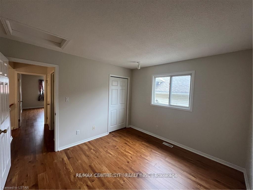Photo 6 of Unit 61, 145 North Centre Road, London, North B — HOMEH