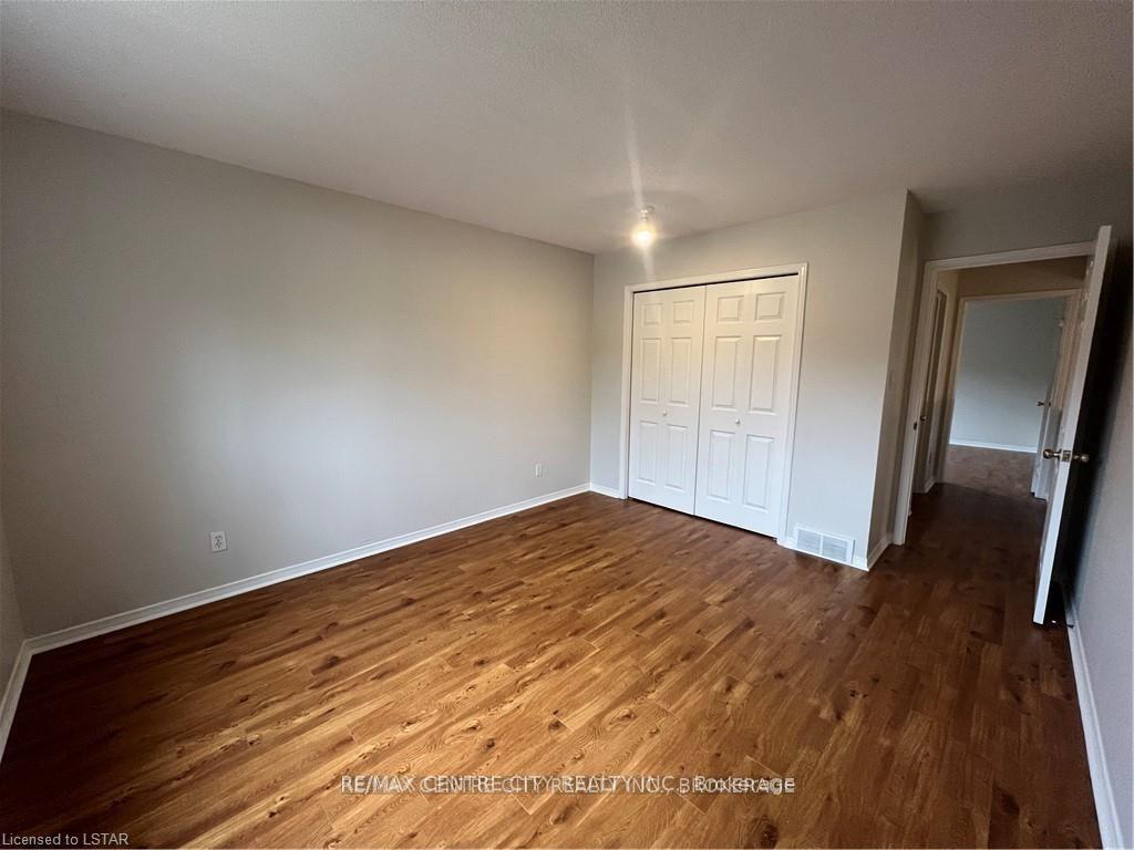 Photo 7 of Unit 61, 145 North Centre Road, London, North B — HOMEH