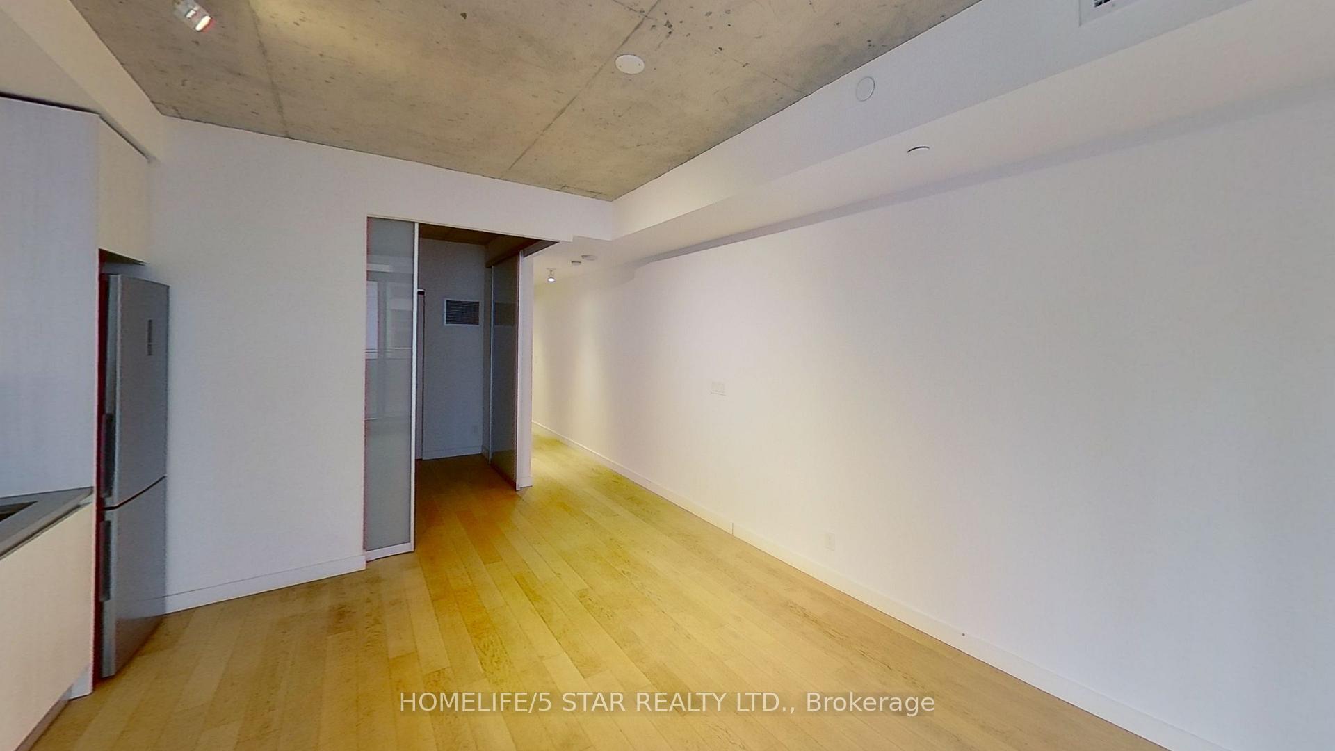 Photo 6 of Unit 714, 111 Bathurst Street, Toronto, Waterfront Communities — HOMEH