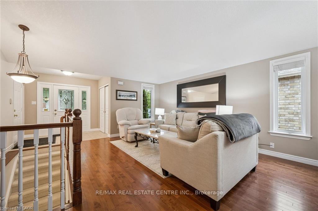 Photo 2 of 555 Killbear Court, Waterloo, Conservation Meadows — HOMEH