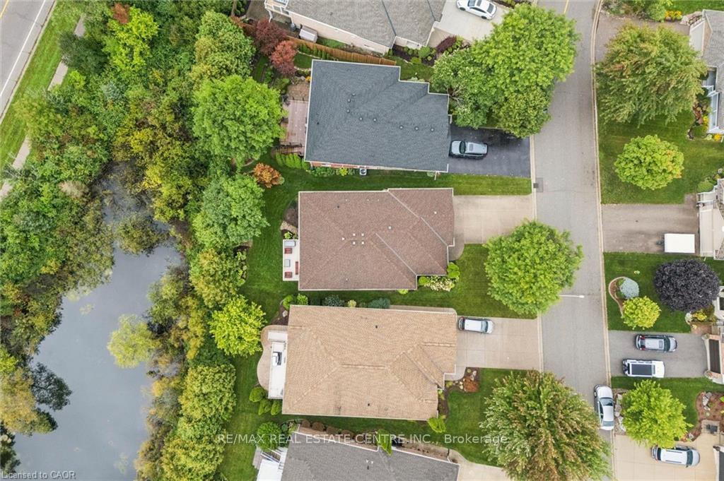Photo 23 of 555 Killbear Court, Waterloo, Conservation Meadows — HOMEH