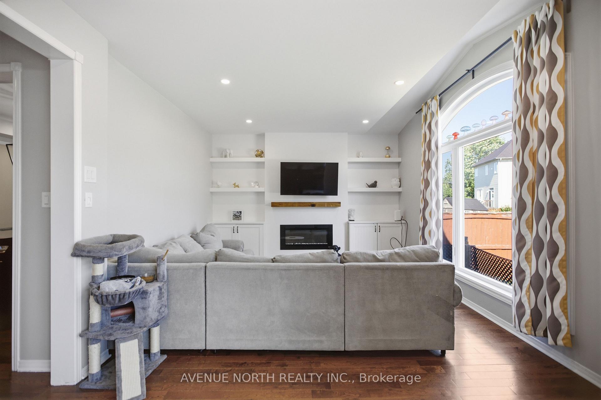 Photo 10 of 556 Mazari Crescent, Ottawa, Stittsville (South) — HOMEH
