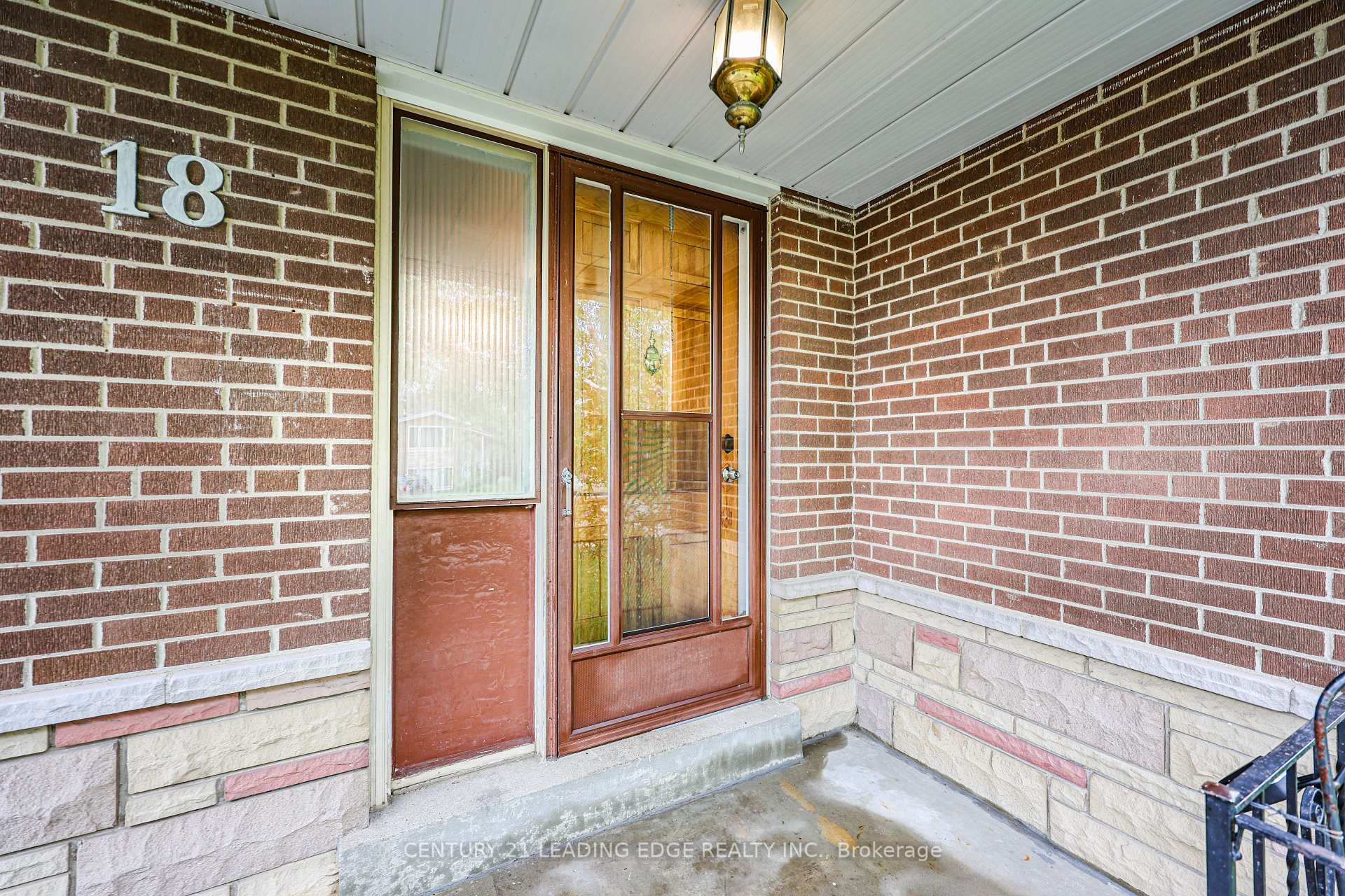 Photo 4 of 18 Romulus Drive, Scarborough, Bendale — HOMEH