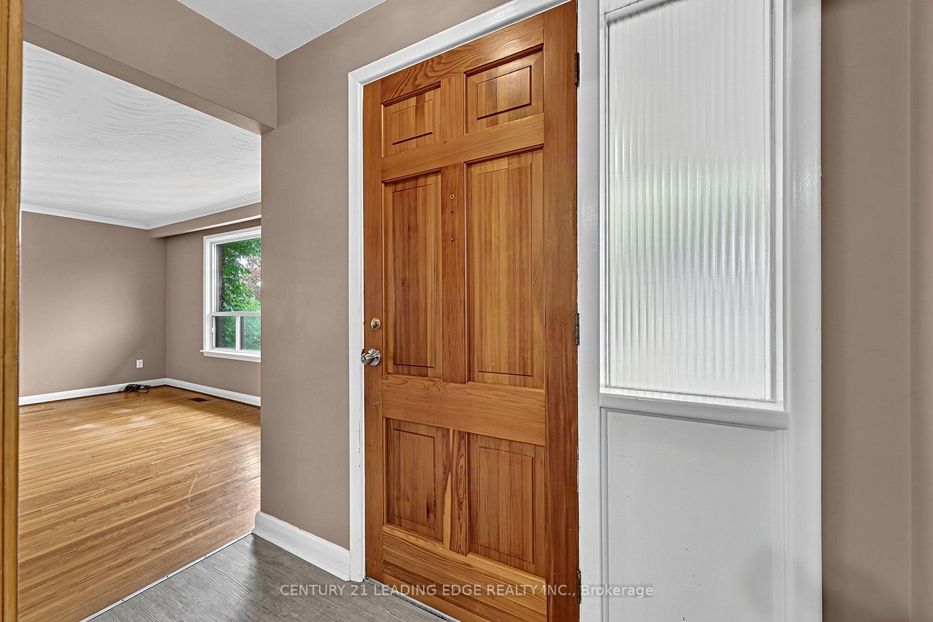 Photo 5 of 18 Romulus Drive, Scarborough, Bendale — HOMEH