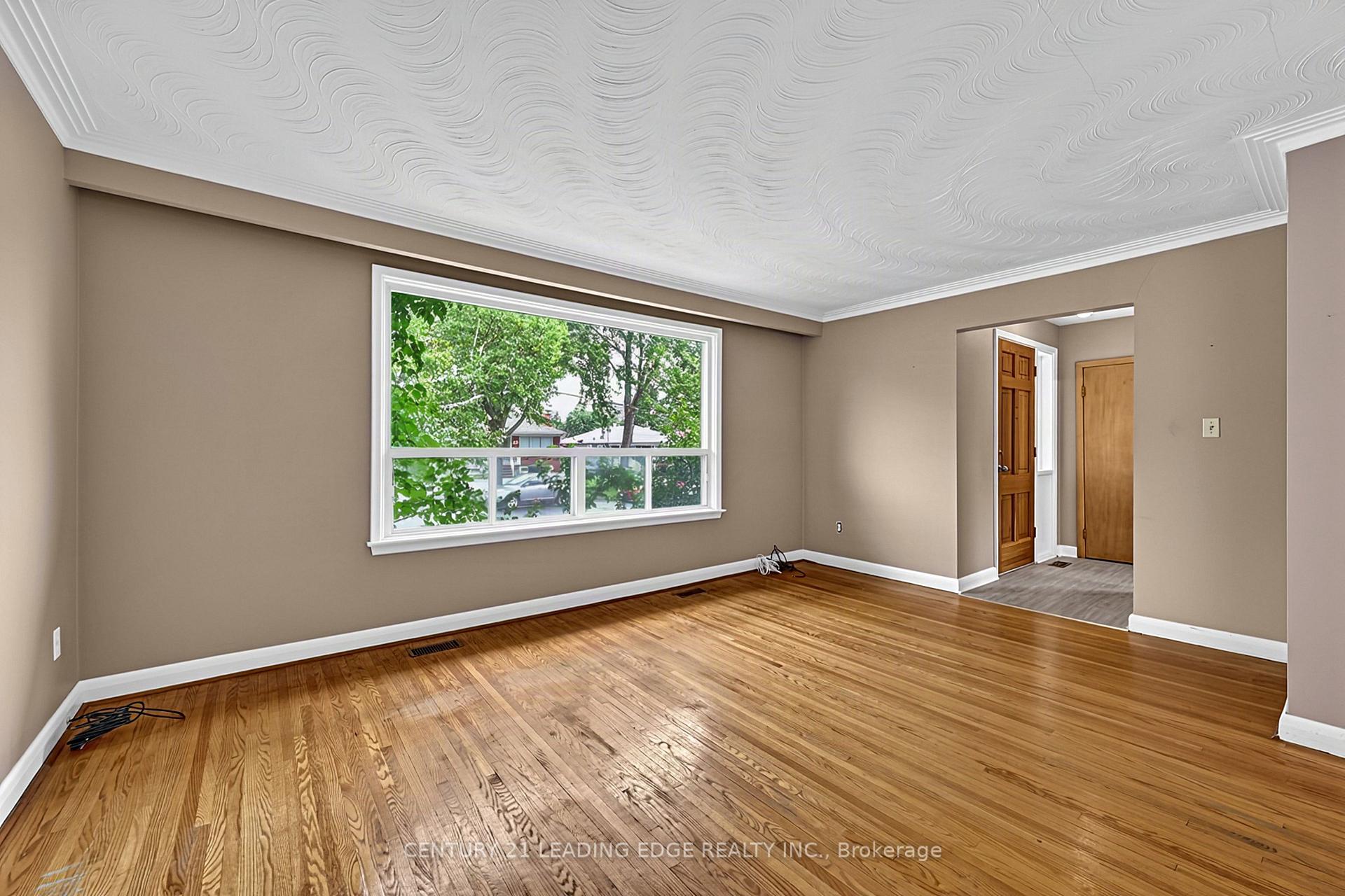 Photo 7 of 18 Romulus Drive, Scarborough, Bendale — HOMEH
