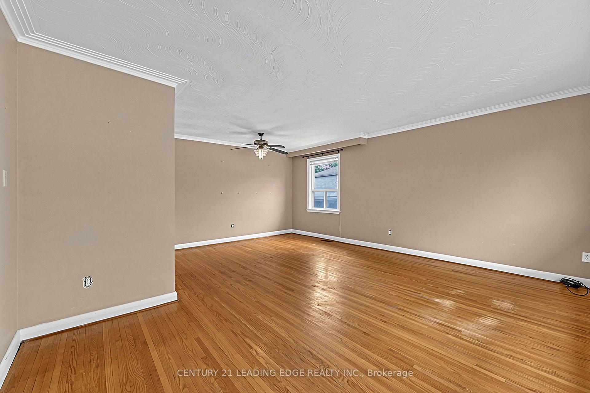 Photo 8 of 18 Romulus Drive, Scarborough, Bendale — HOMEH