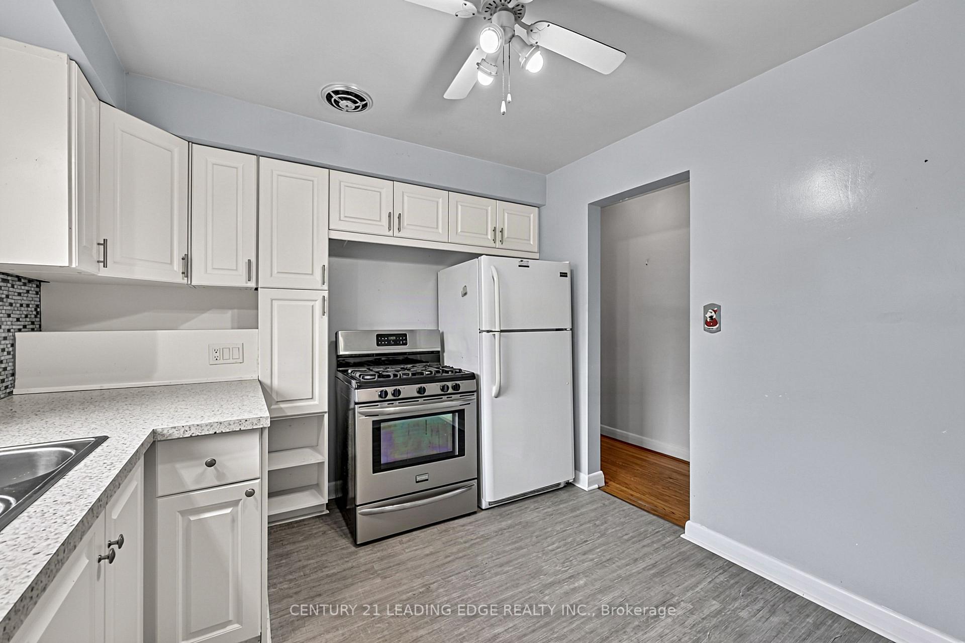 Photo 13 of 18 Romulus Drive, Scarborough, Bendale — HOMEH