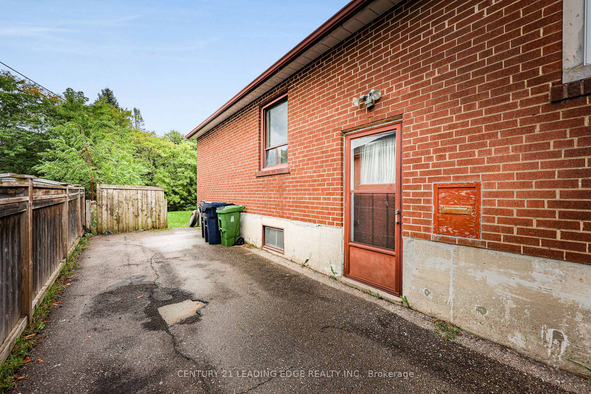 Photo 37 of 18 Romulus Drive, Scarborough, Bendale — HOMEH