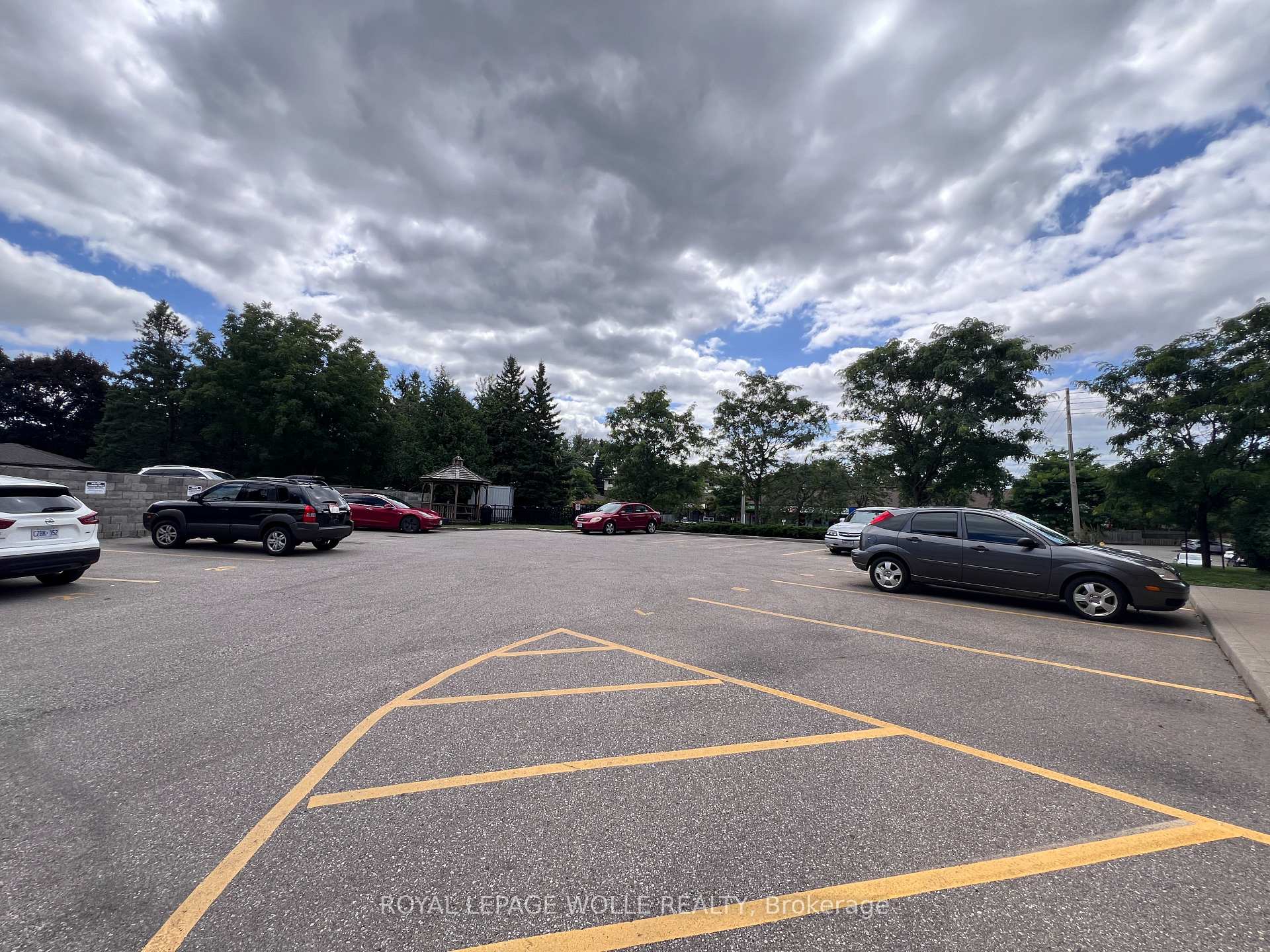 Photo 34 of Unit 503, 283 Fairway Road N, Kitchener, Centreville Chicopee — HOMEH
