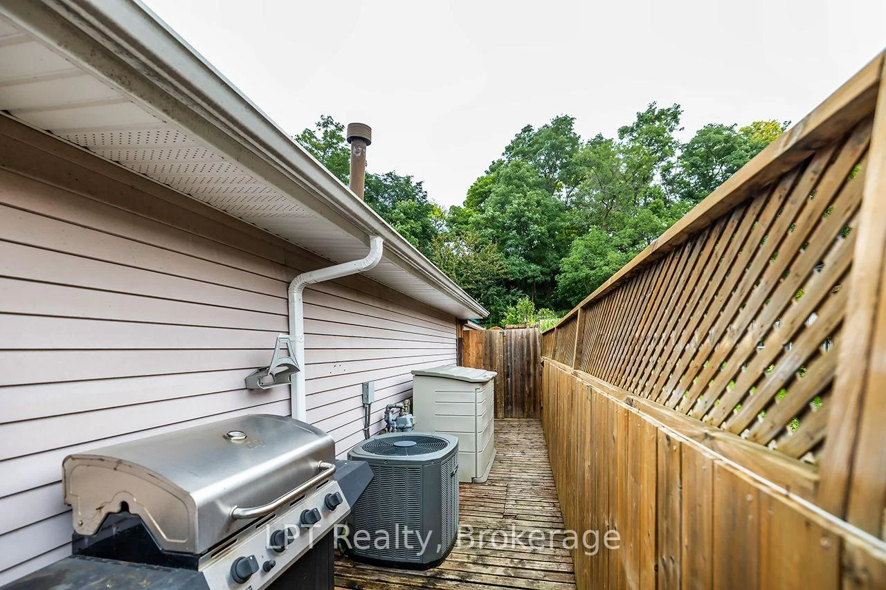 Photo 36 of 755 Wesley Drive, Oshawa, Donevan — HOMEH