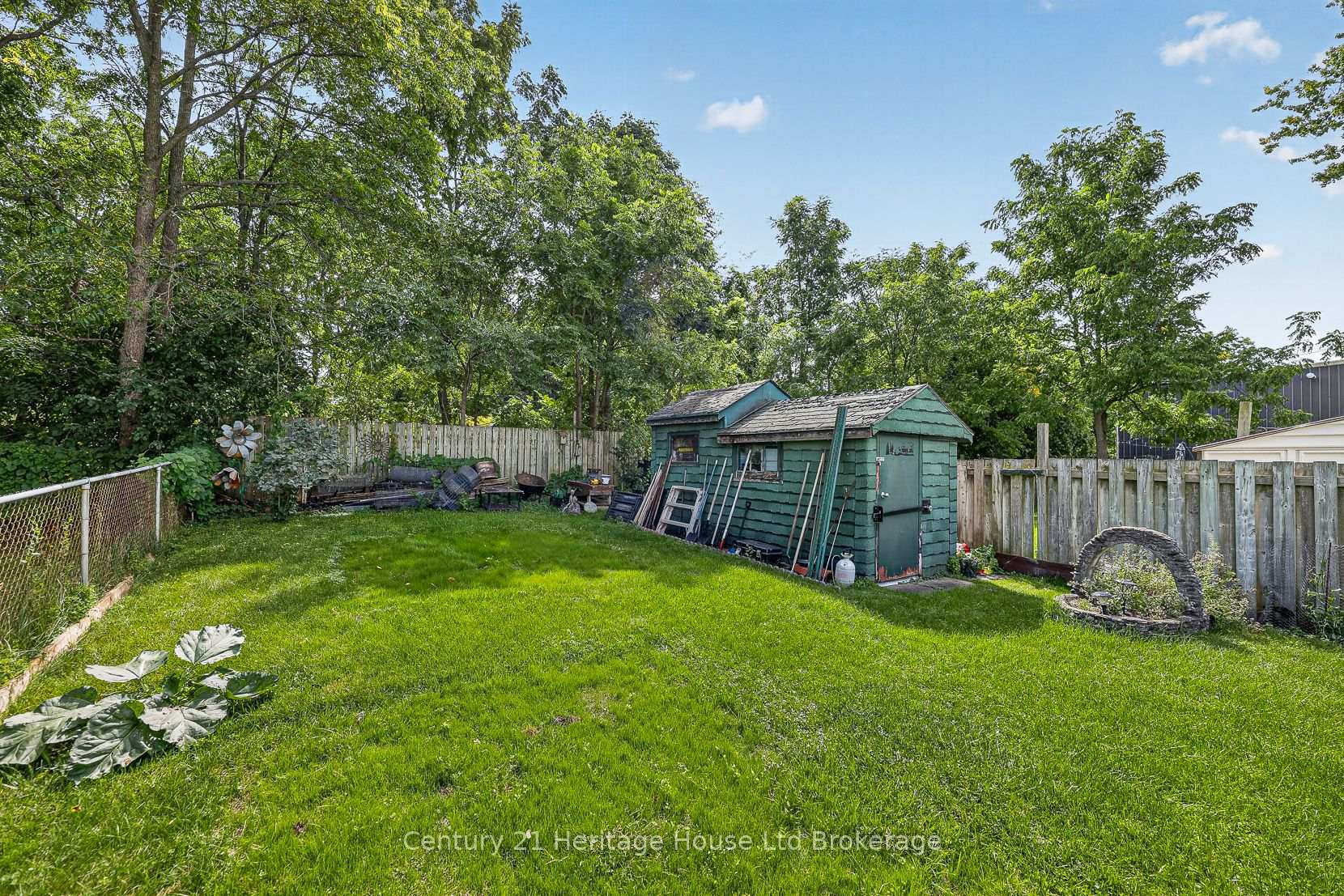 Photo 32 of 138 Main Street, Woodstock, Woodstock - South — HOMEH