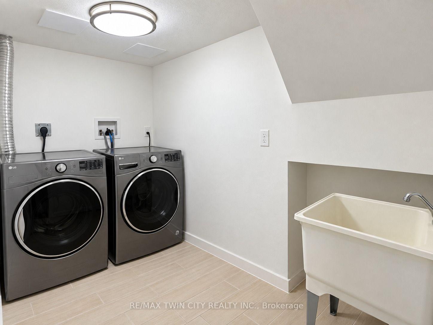 Photo 23 of 7 Briarfield Street, Kitchener, Idlewood — HOMEH