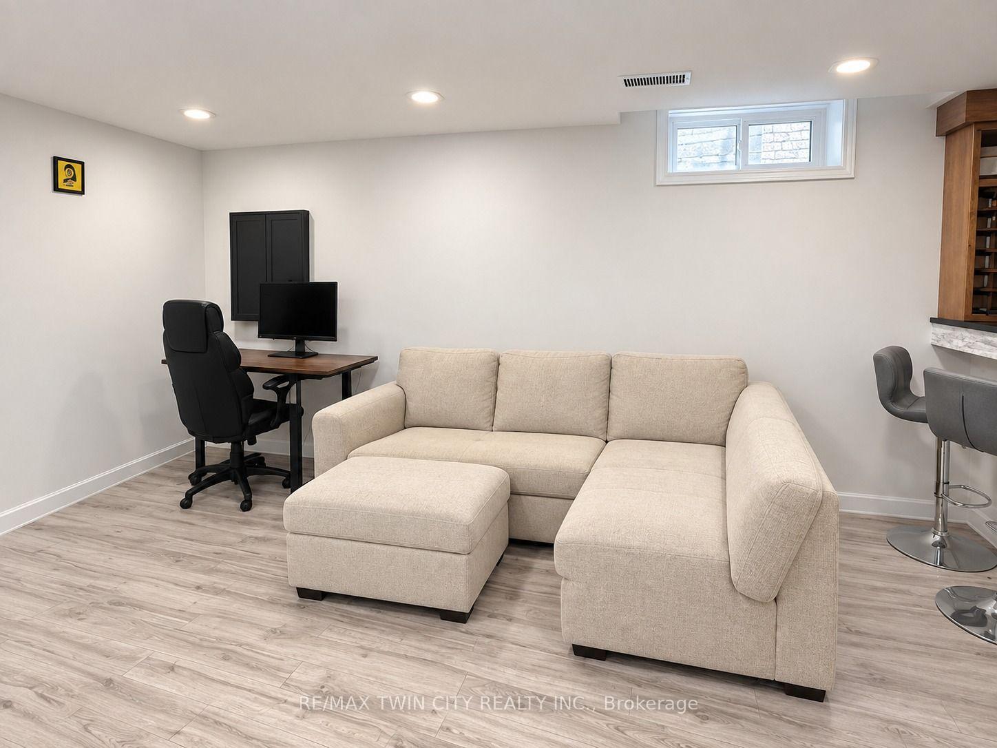 Photo 25 of 7 Briarfield Street, Kitchener, Idlewood — HOMEH