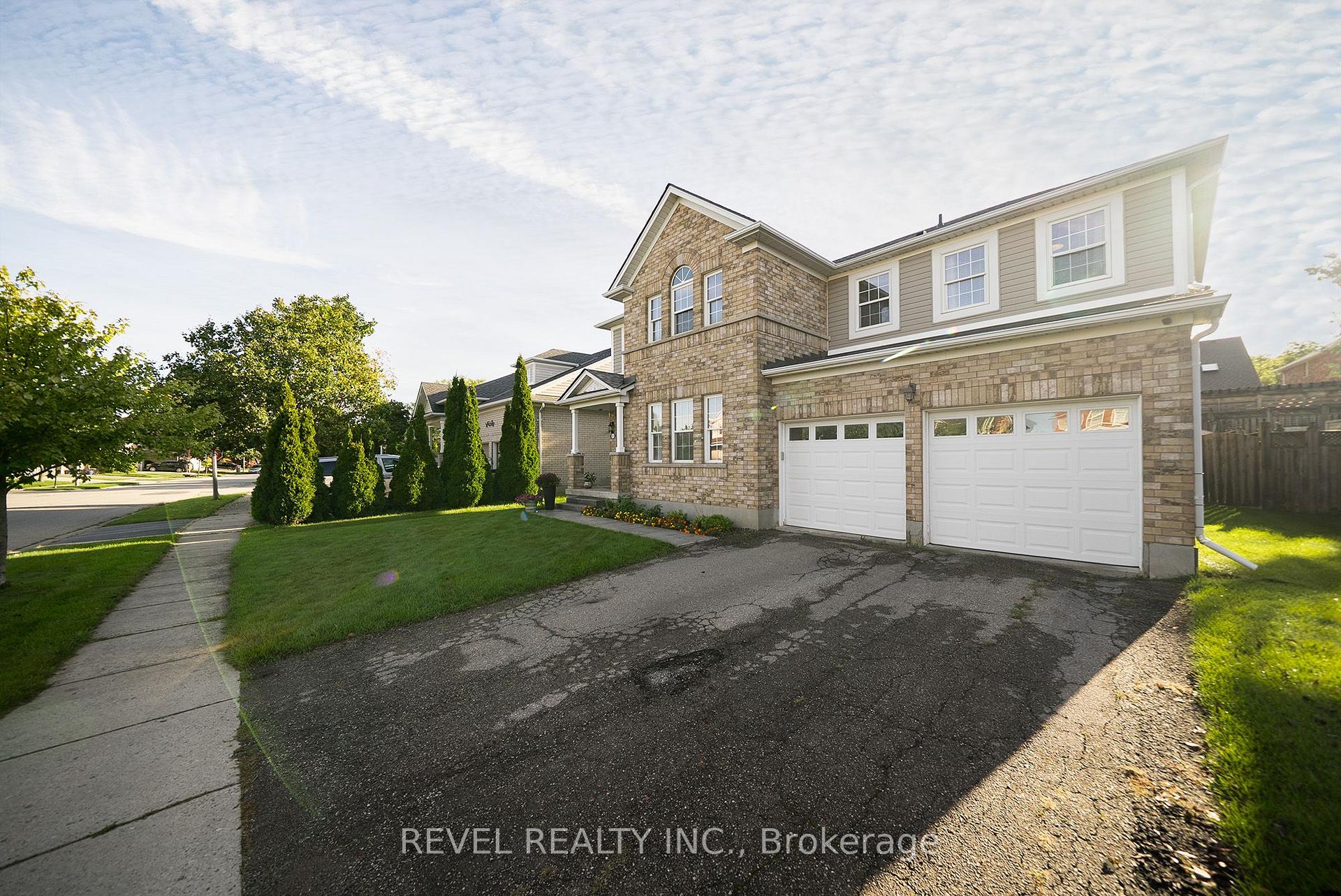 Photo 4 of 51 Webb Avenue, Brantford, Empire — HOMEH