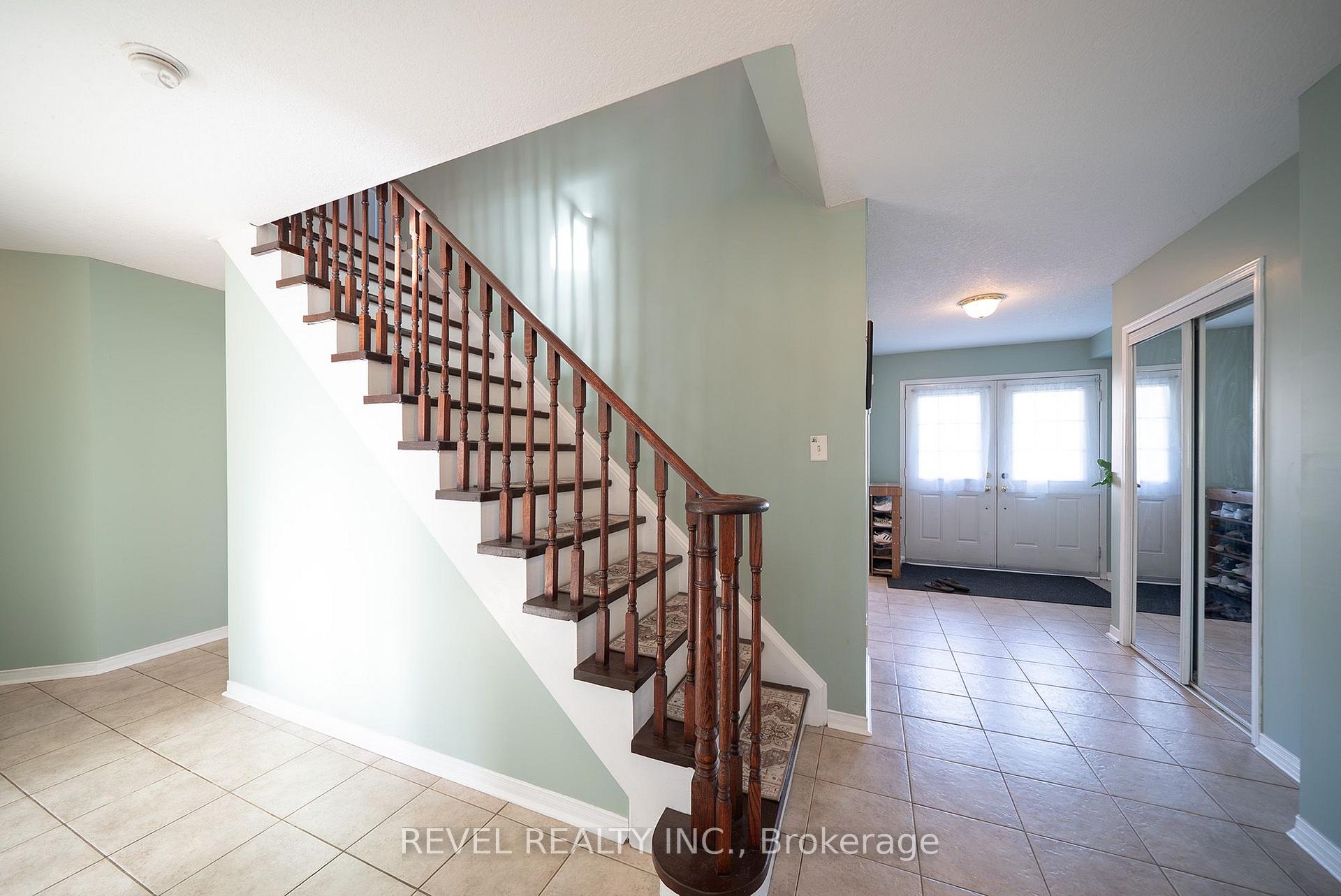 Photo 10 of 51 Webb Avenue, Brantford, Empire — HOMEH