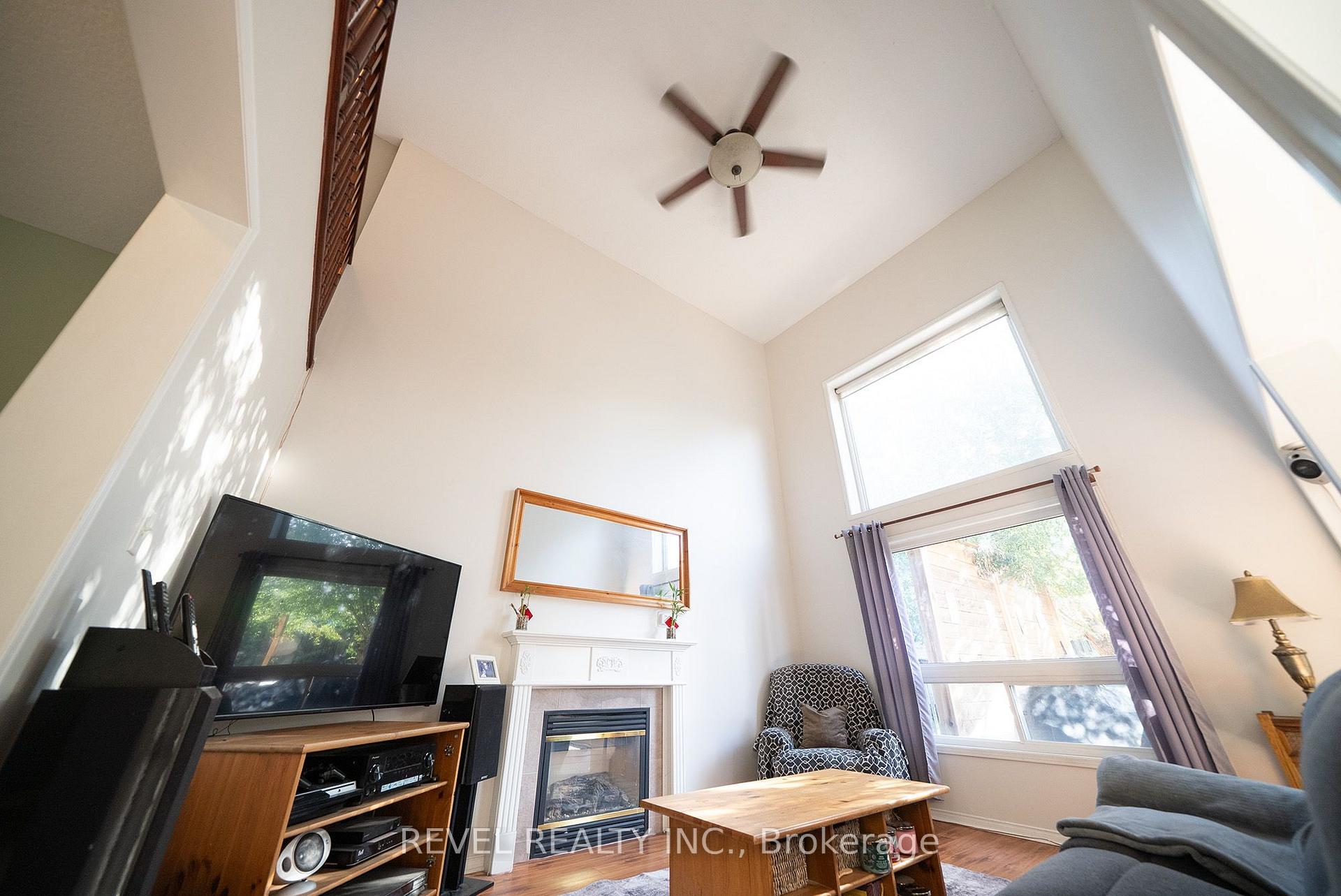 Photo 12 of 51 Webb Avenue, Brantford, Empire — HOMEH
