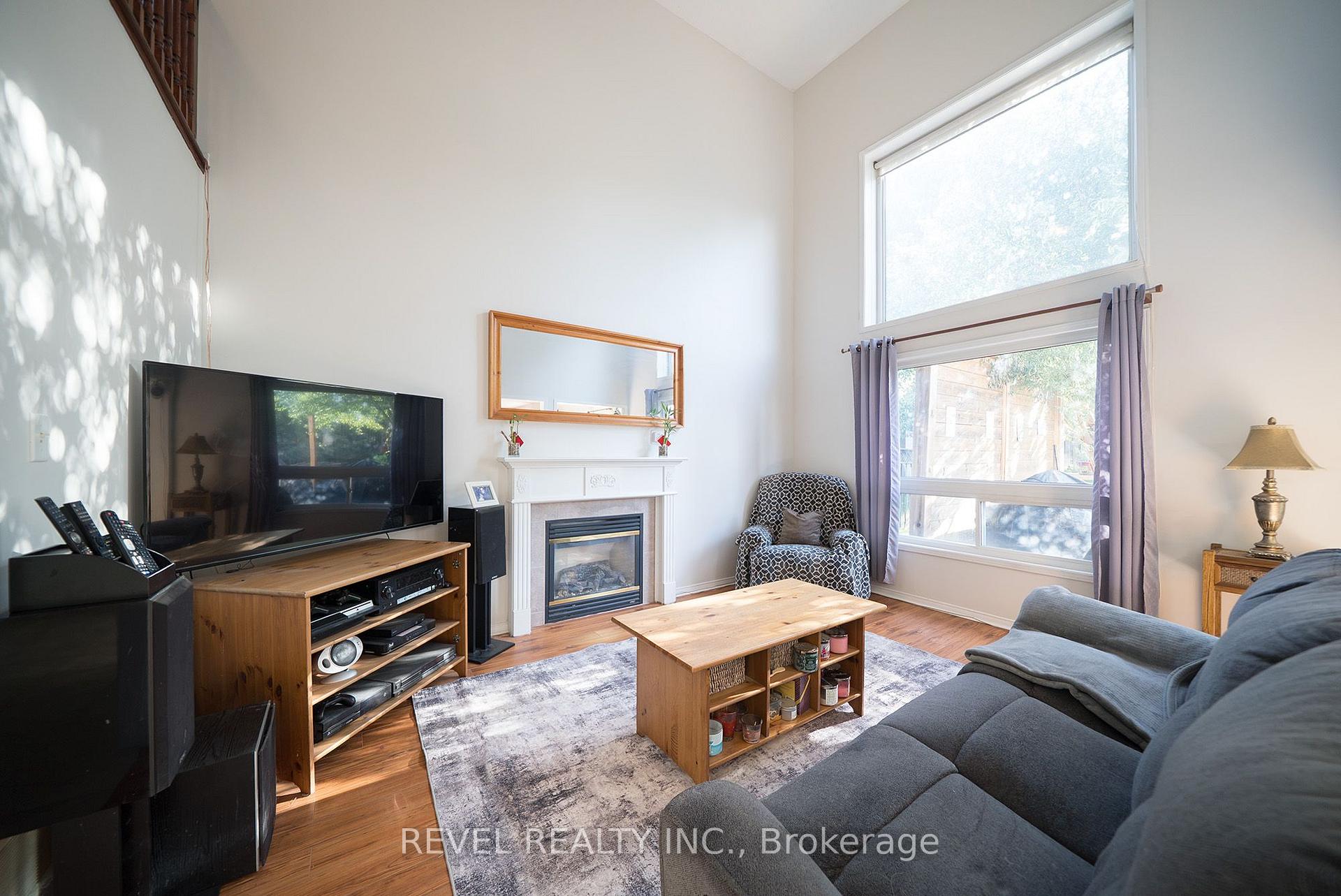 Photo 13 of 51 Webb Avenue, Brantford, Empire — HOMEH
