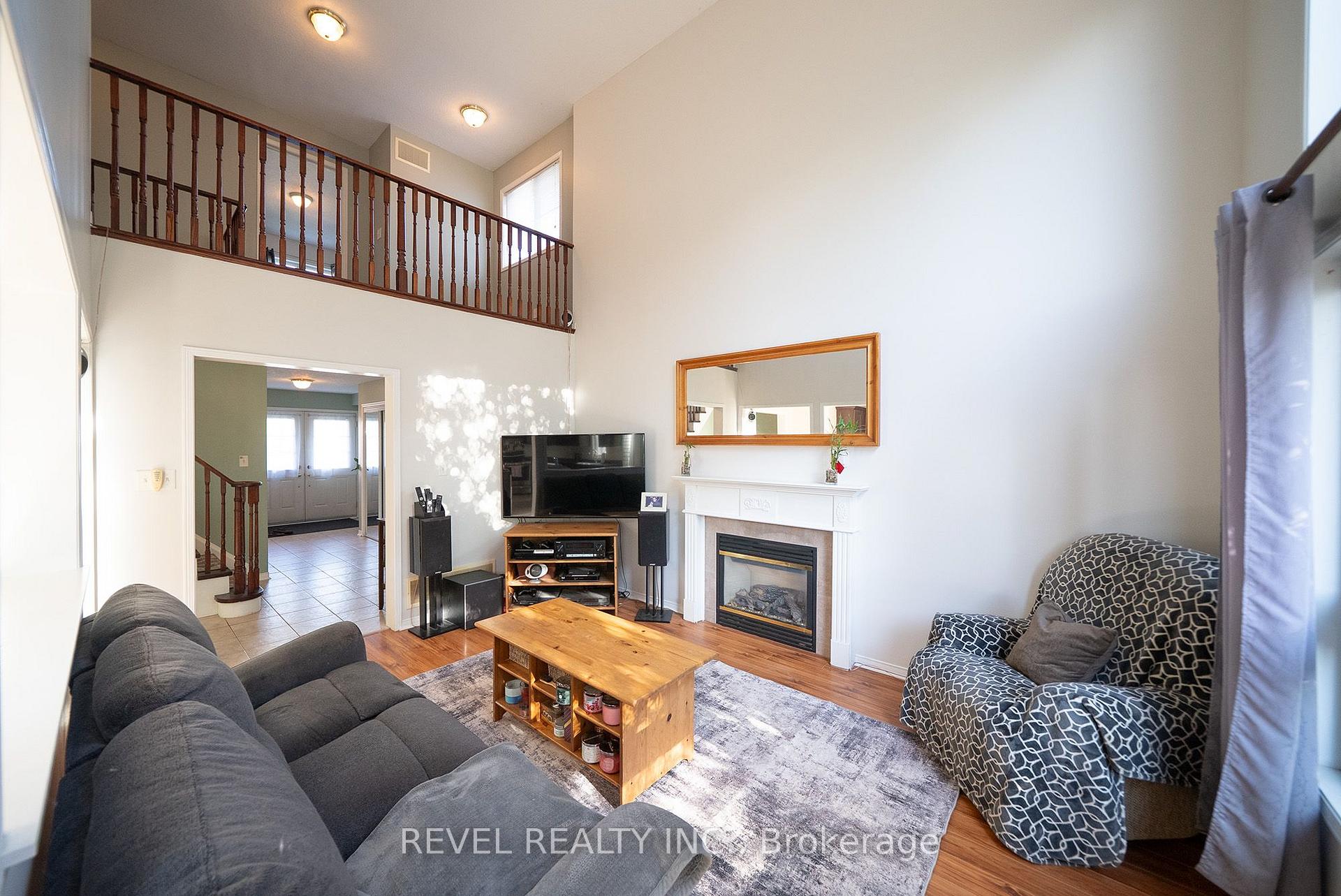 Photo 14 of 51 Webb Avenue, Brantford, Empire — HOMEH