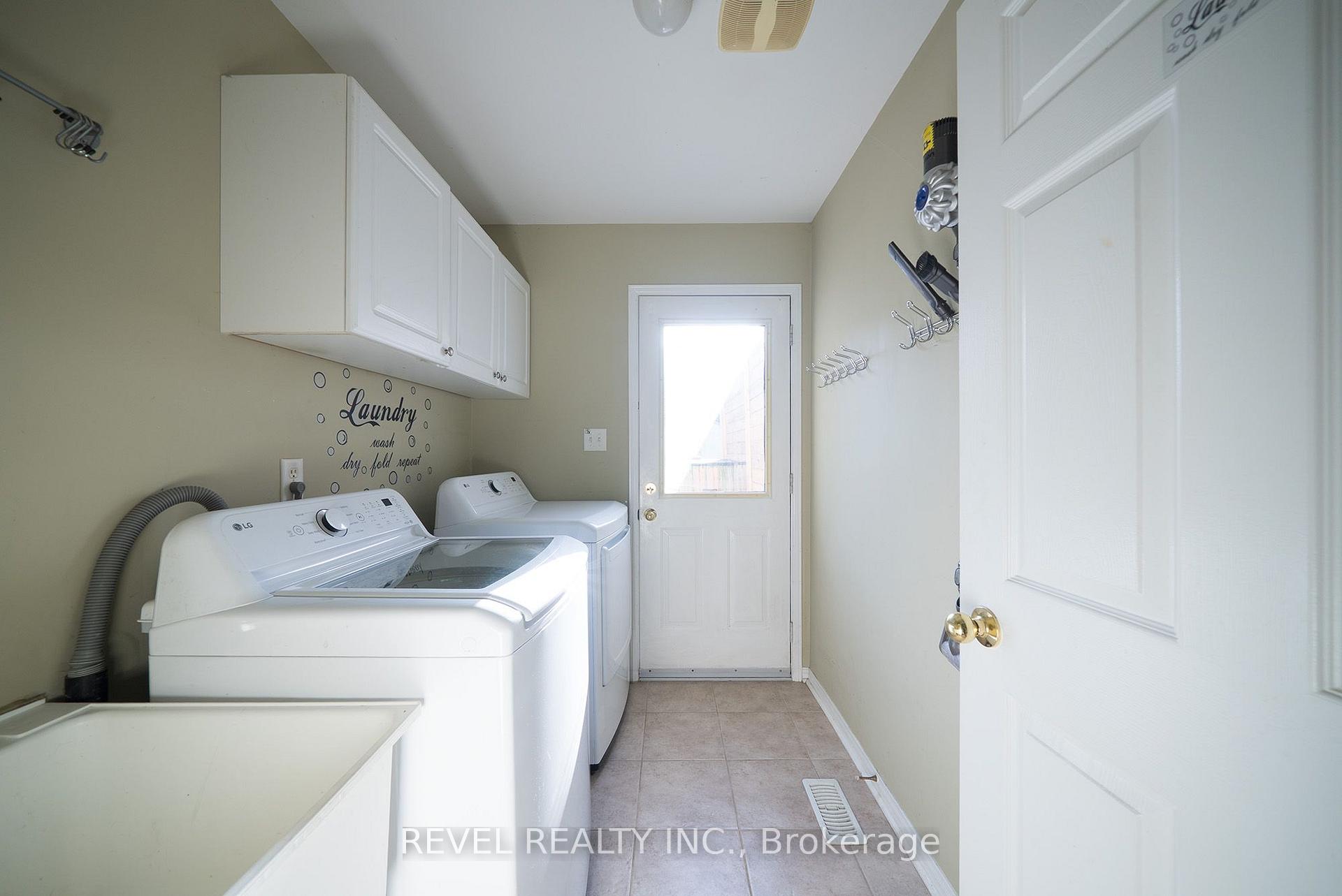 Photo 15 of 51 Webb Avenue, Brantford, Empire — HOMEH