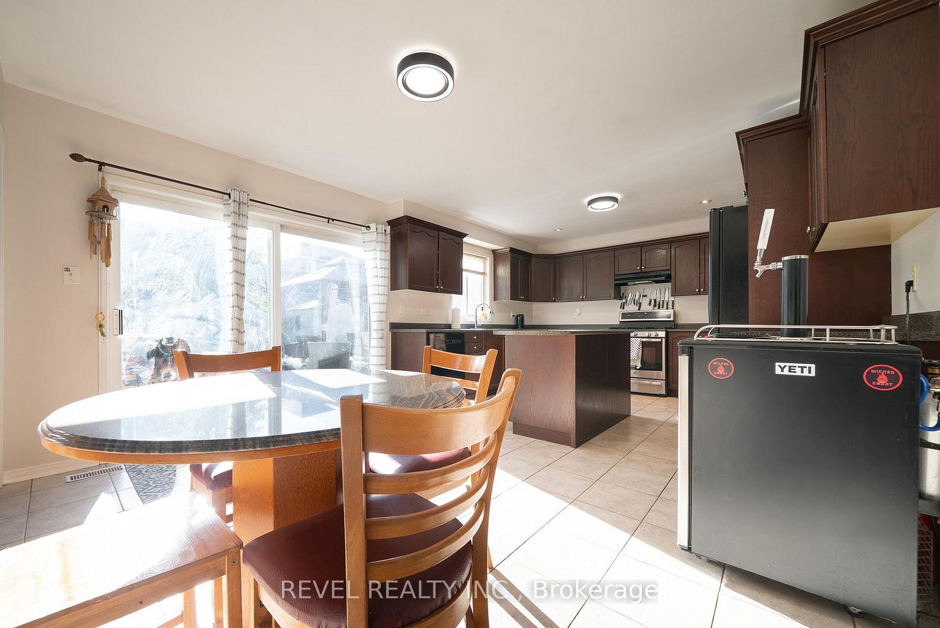 Photo 16 of 51 Webb Avenue, Brantford, Empire — HOMEH