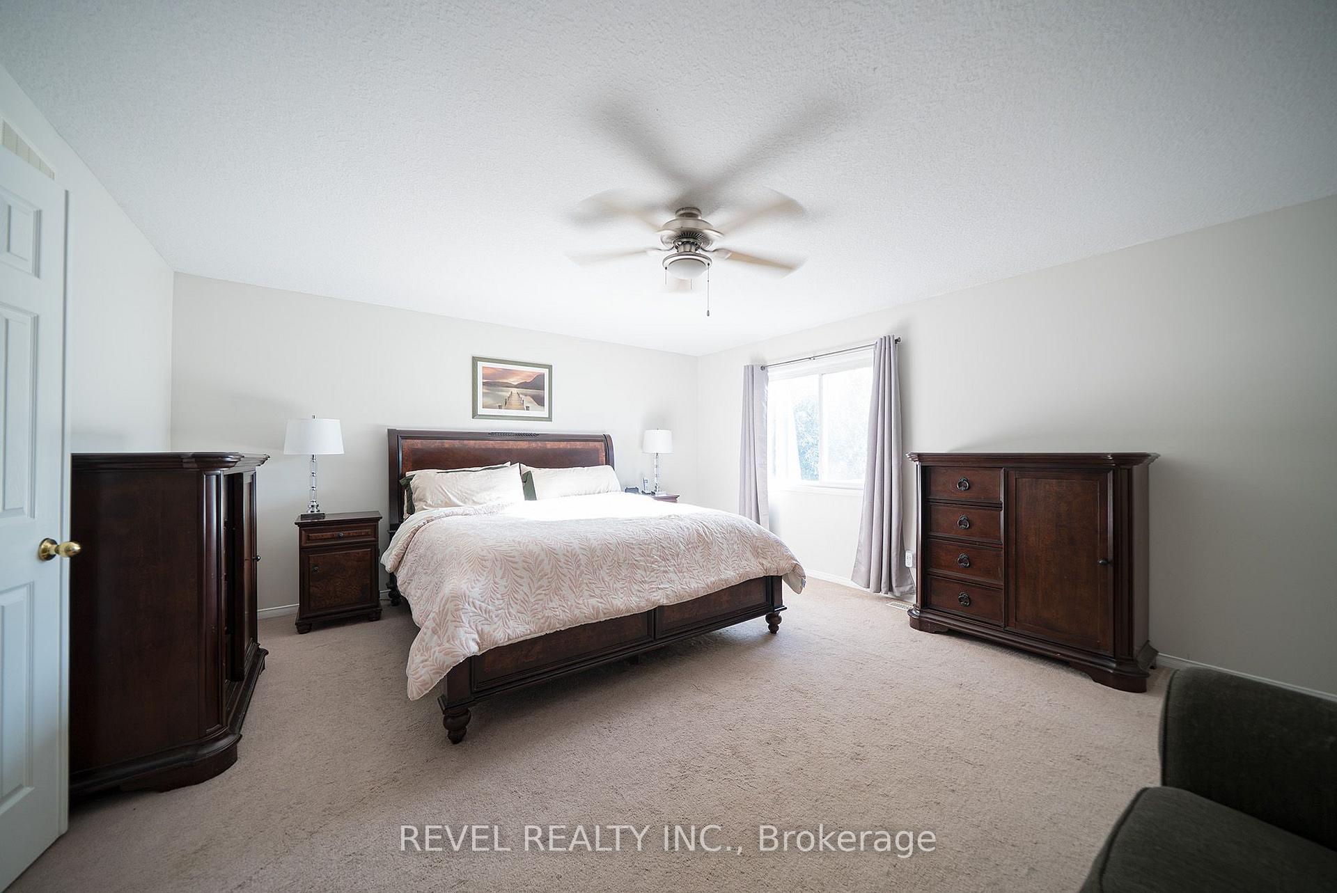 Photo 32 of 51 Webb Avenue, Brantford, Empire — HOMEH