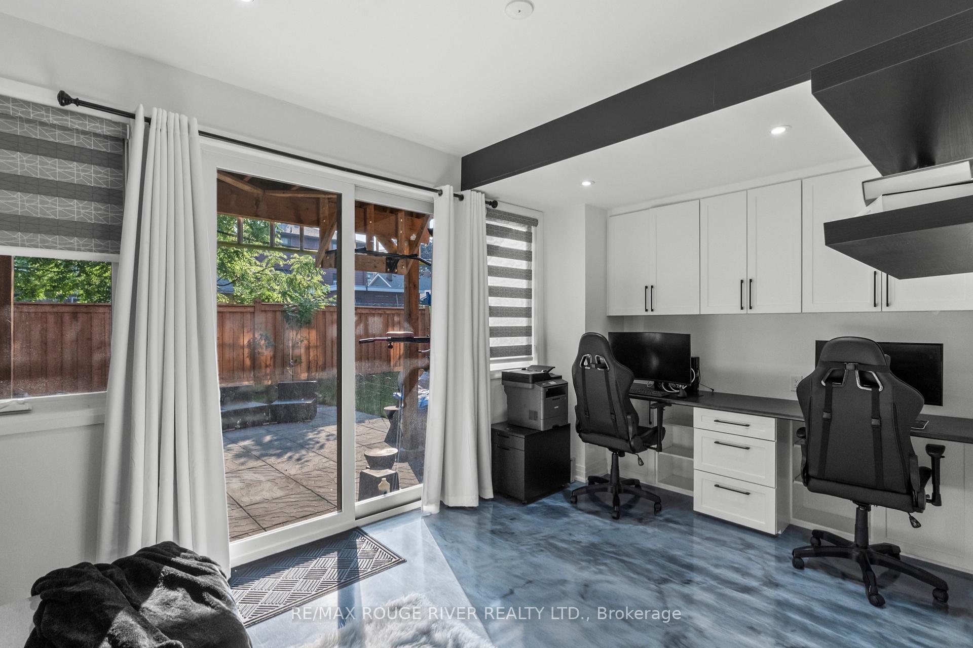 Photo 6 of 24 Waterside Way, Whitby, Port Whitby — HOMEH
