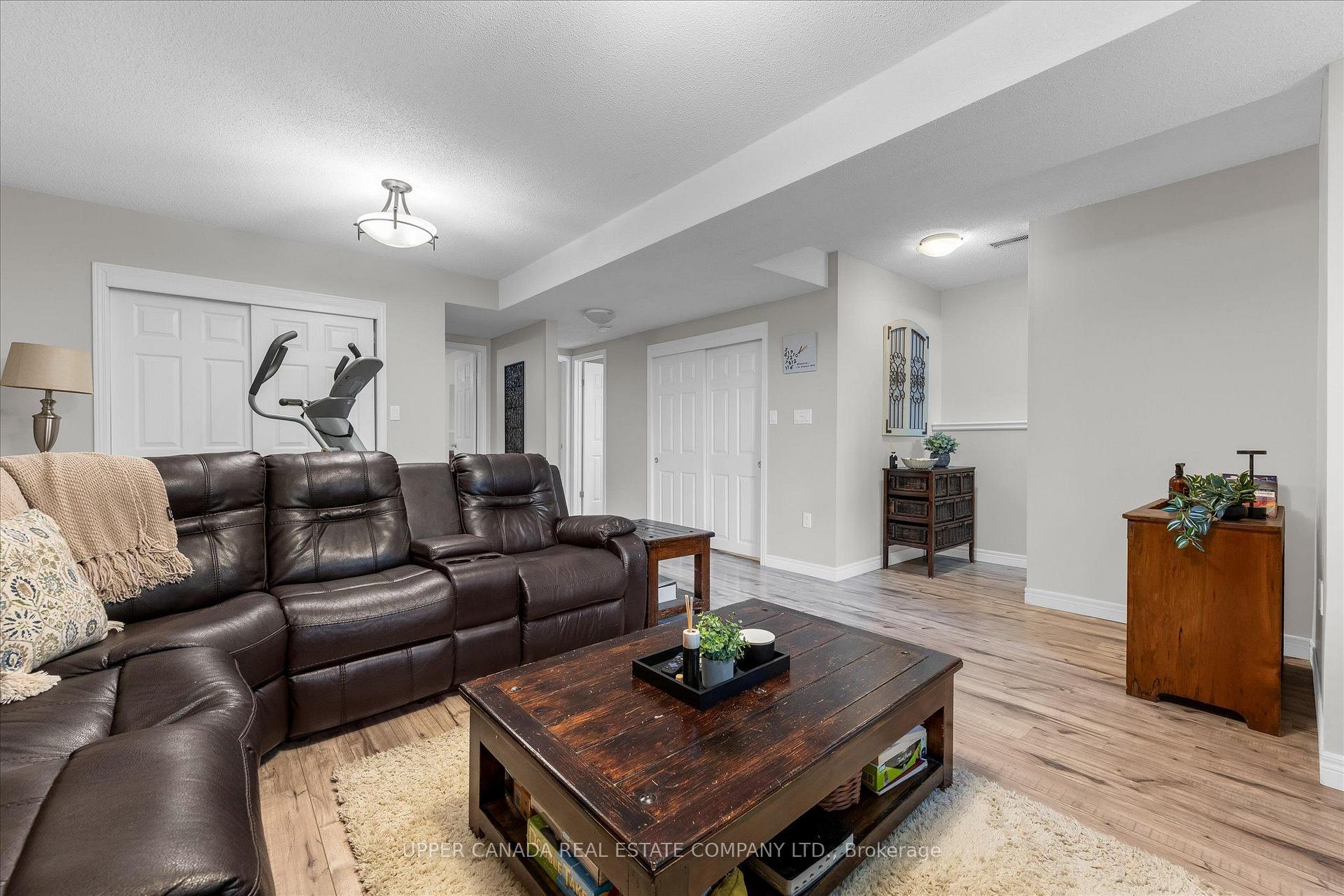 Photo 17 of 8 Rose Street, St. Catharines, Grapeview — HOMEH
