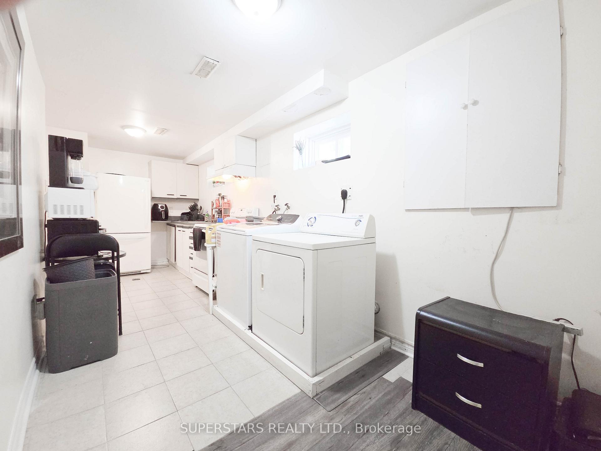 Photo 21 of 7553 Wildfern Drive, Mississauga, Malton — HOMEH