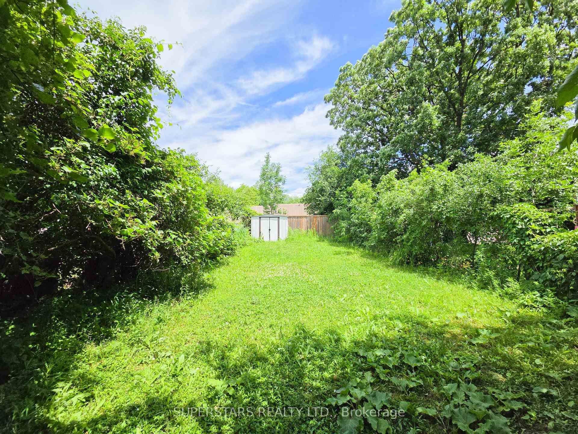 Photo 30 of 7553 Wildfern Drive, Mississauga, Malton — HOMEH
