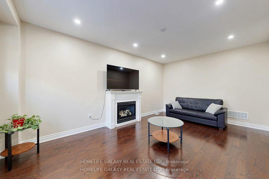 Photo 6 of 1871 Arborwood Drive, Oshawa, Taunton — HOMEH