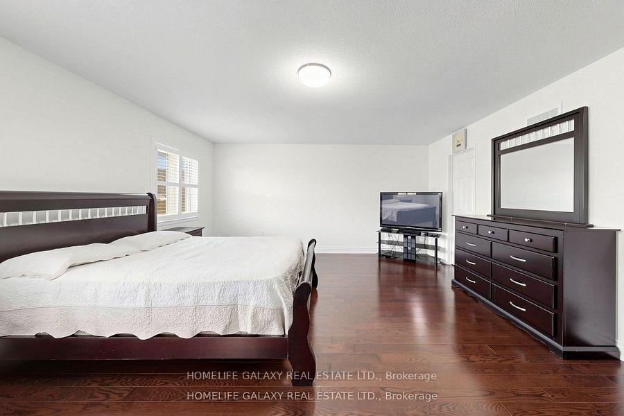 Photo 18 of 1871 Arborwood Drive, Oshawa, Taunton — HOMEH
