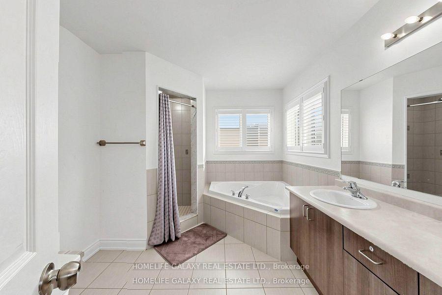 Photo 21 of 1871 Arborwood Drive, Oshawa, Taunton — HOMEH