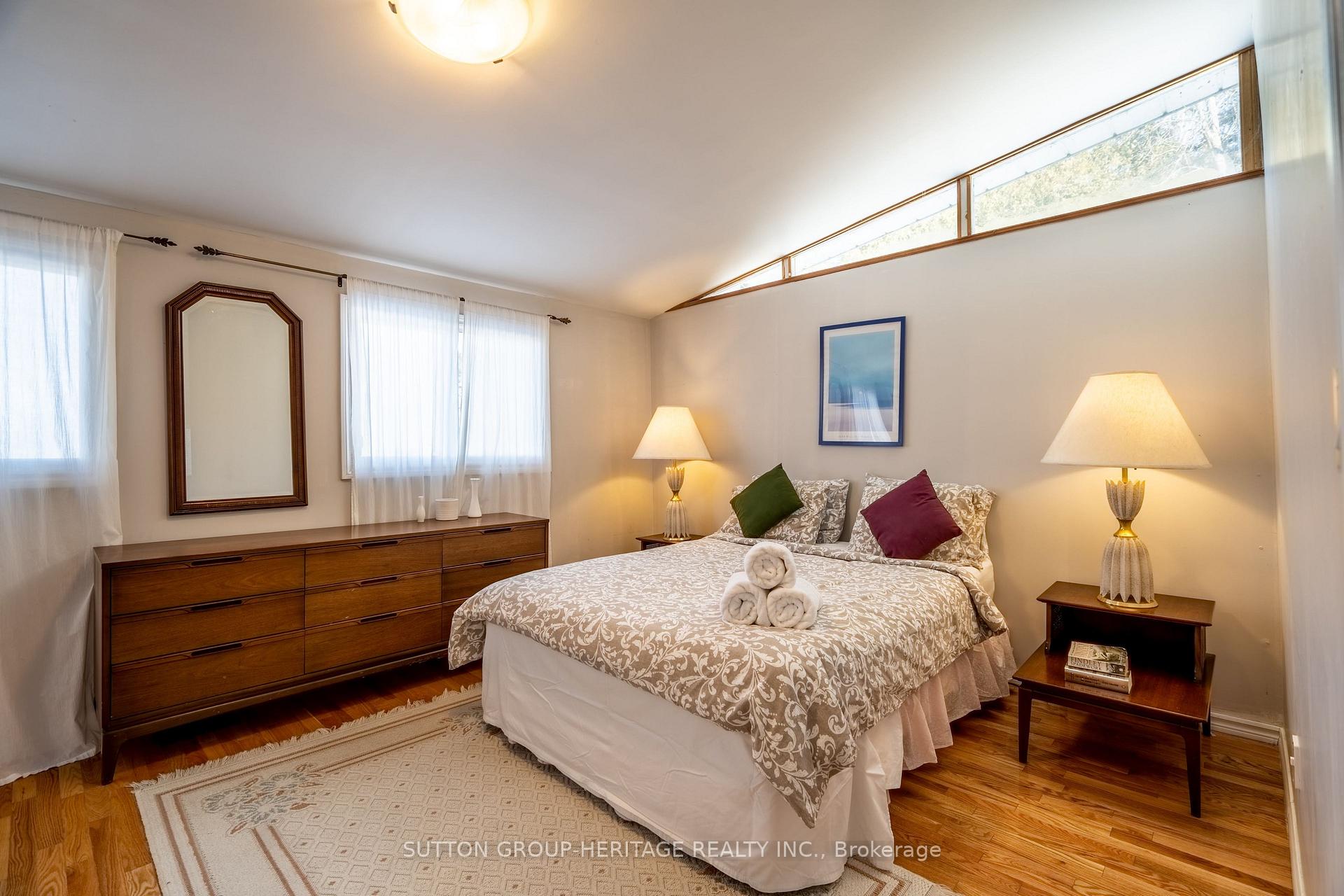 Photo 7 of 99 Bowen Road, Kawartha Lakes, Mariposa — HOMEH