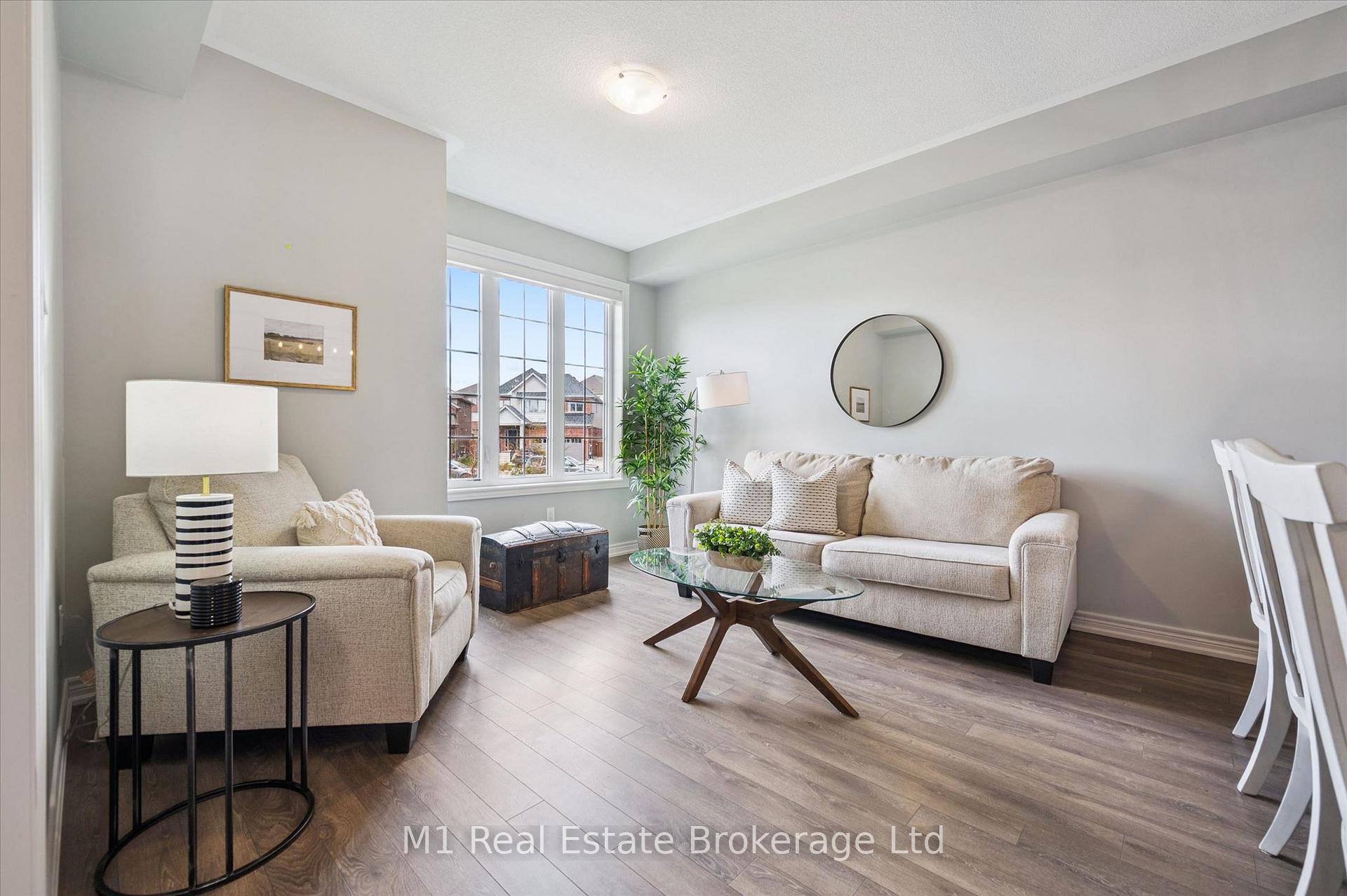 Photo 4 of Unit 3, 65 Elliot Avenue E, Centre Wellington, Fergus — HOMEH